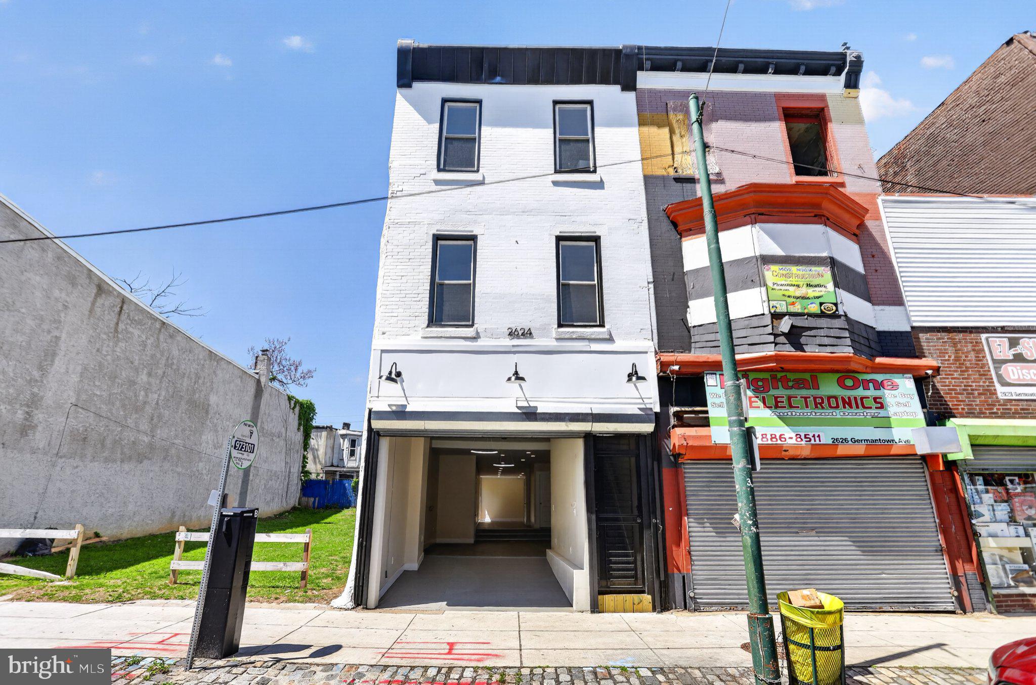 PHILADELPHIA - Residential