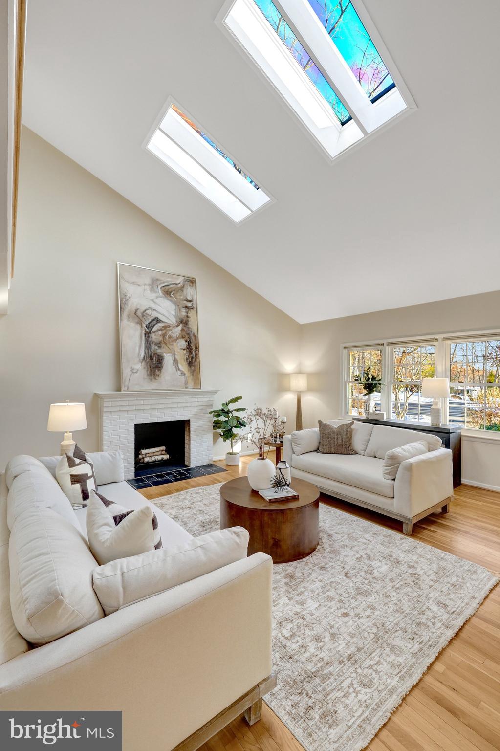 MANTUA - Residential