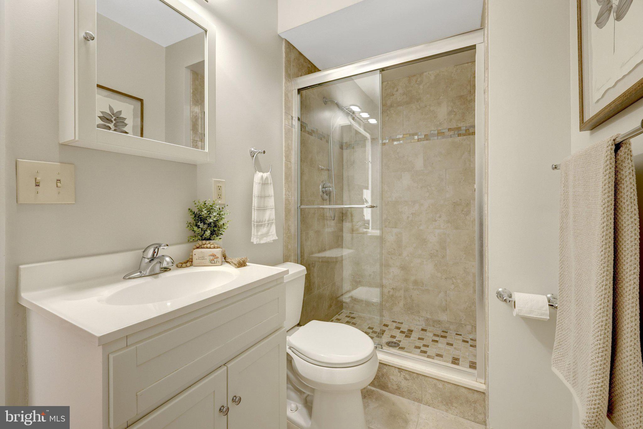 MANTUA - Residential