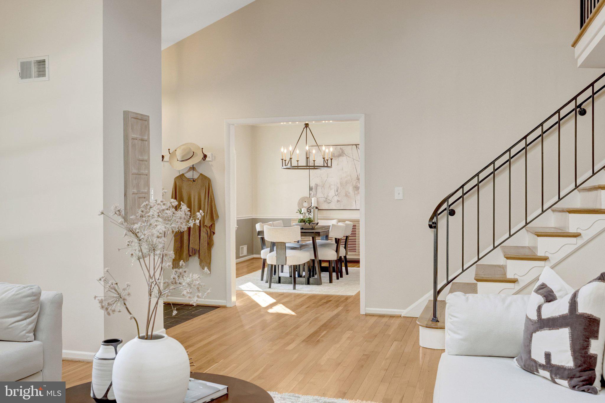 MANTUA - Residential