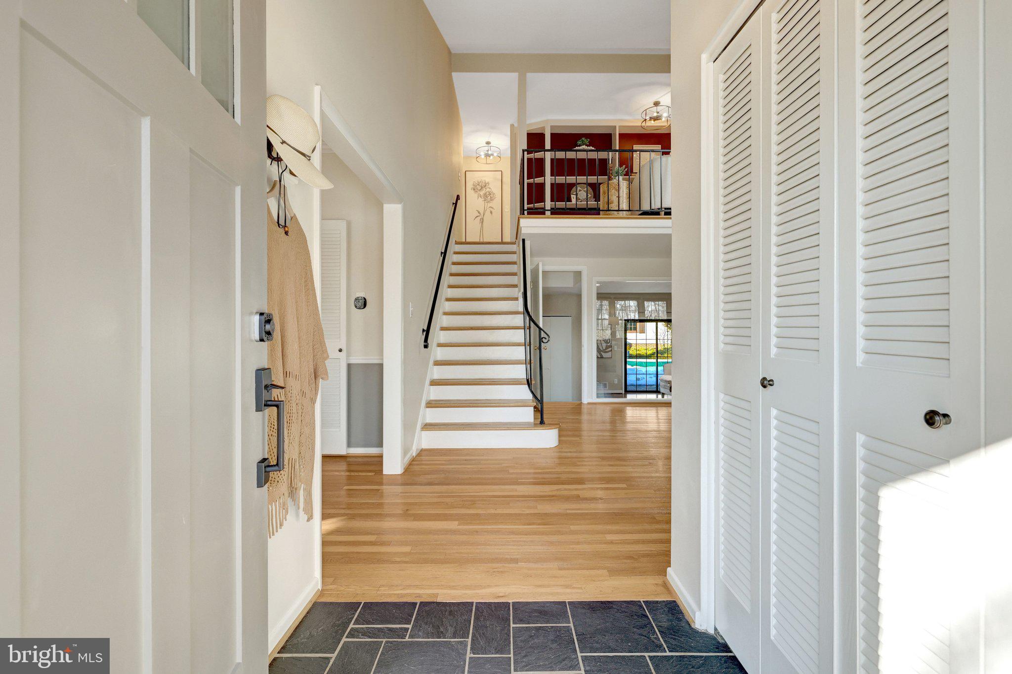 MANTUA - Residential