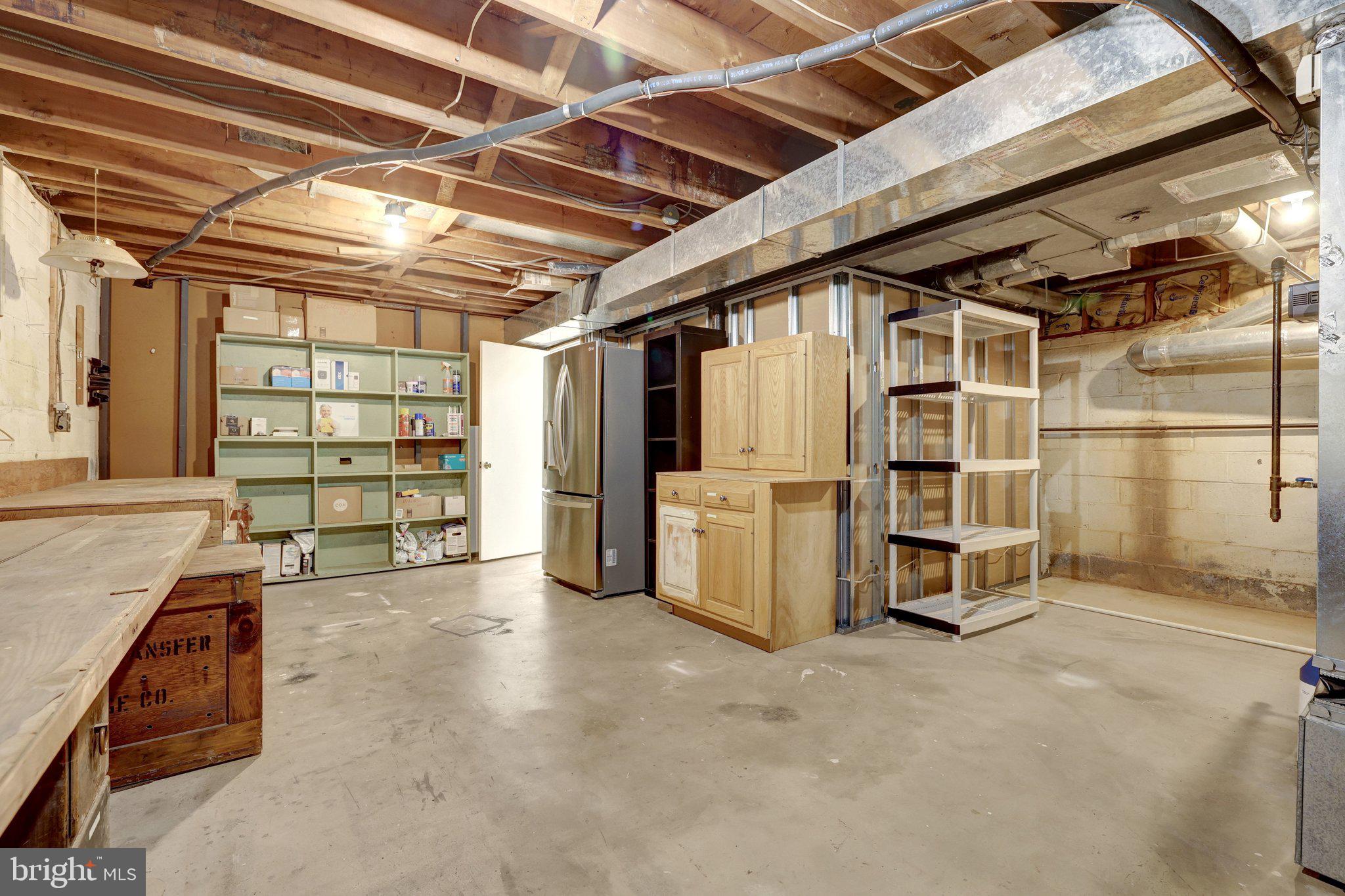 MANTUA - Residential