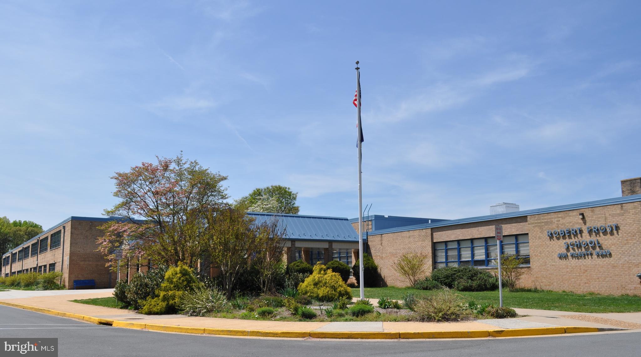 MANTUA - Residential