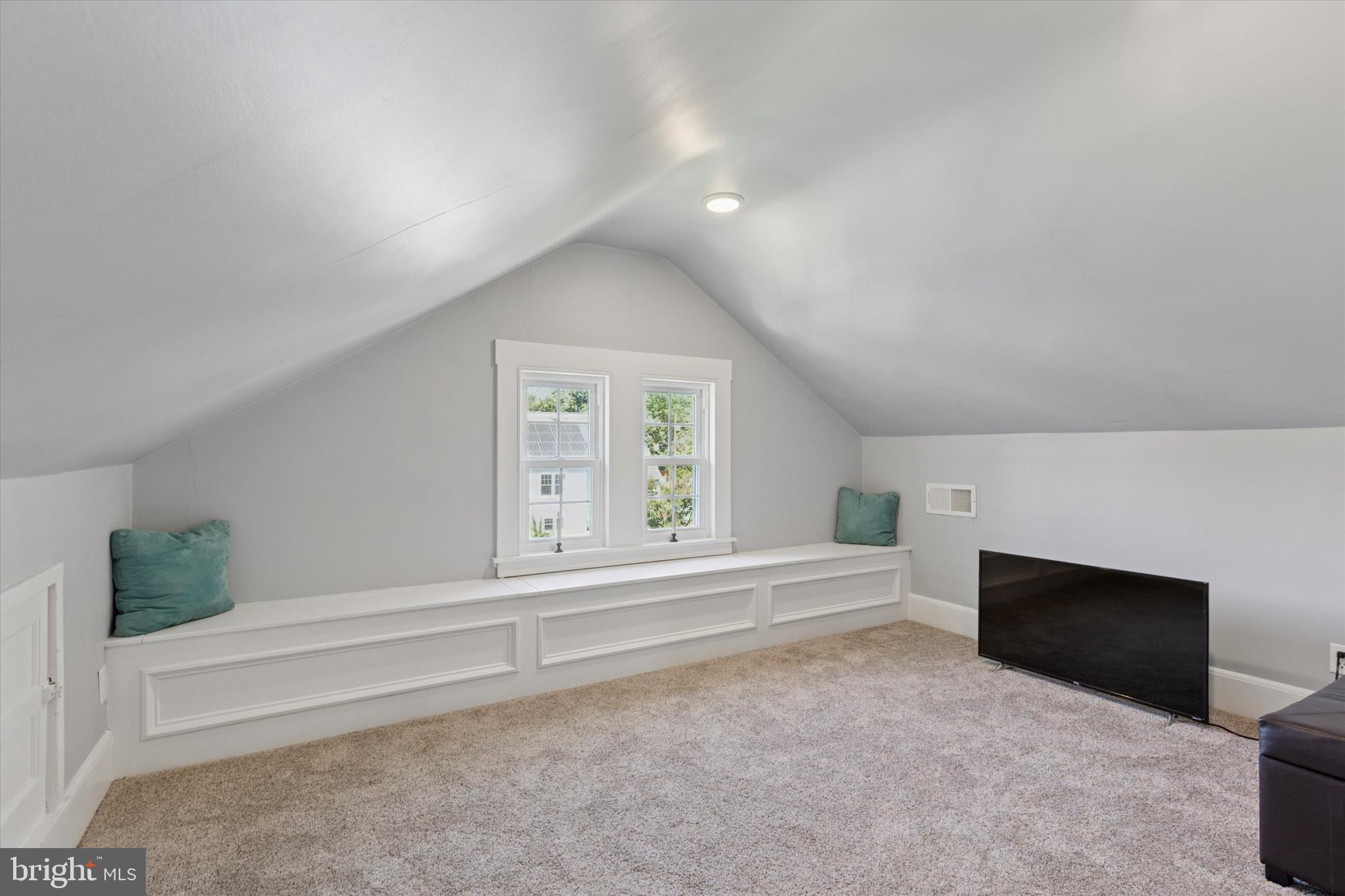 NARBERTH - Residential