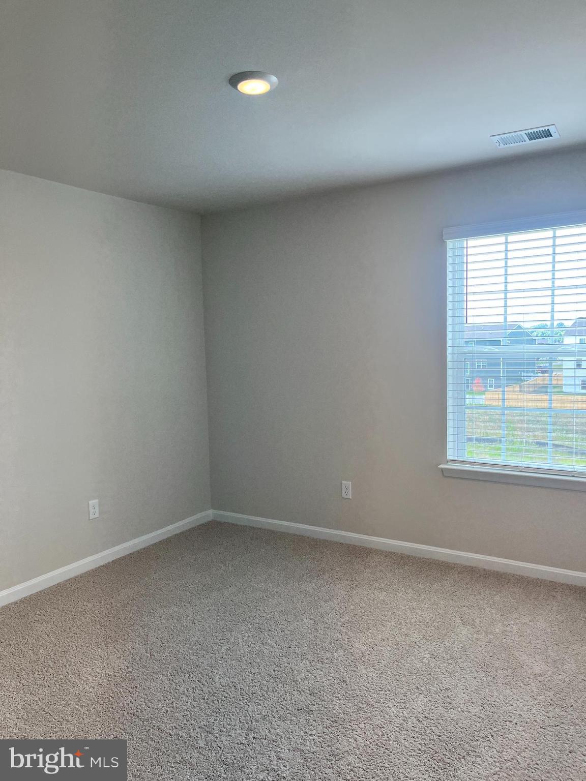 MAGNOLIA SPRINGS - Residential Lease