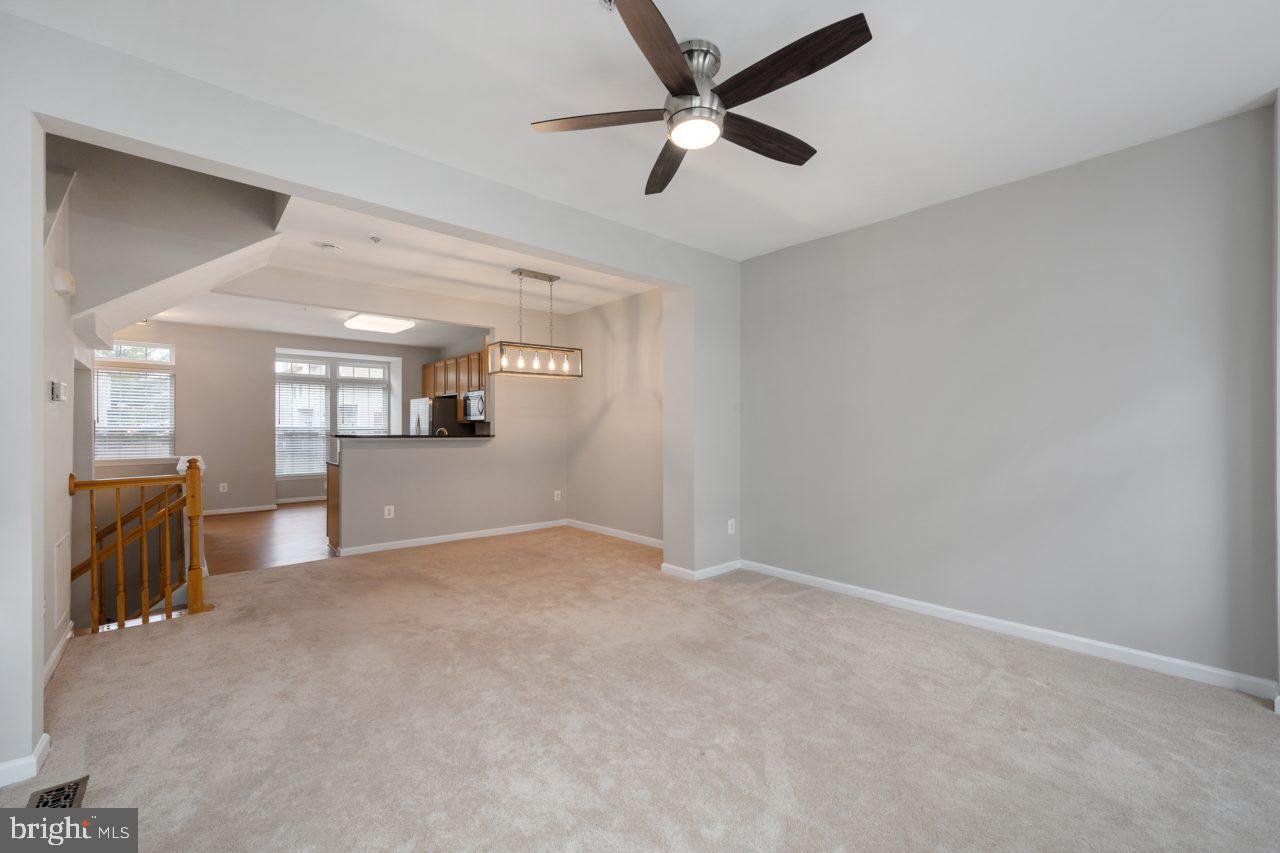 SUMMERS GROVE - Residential