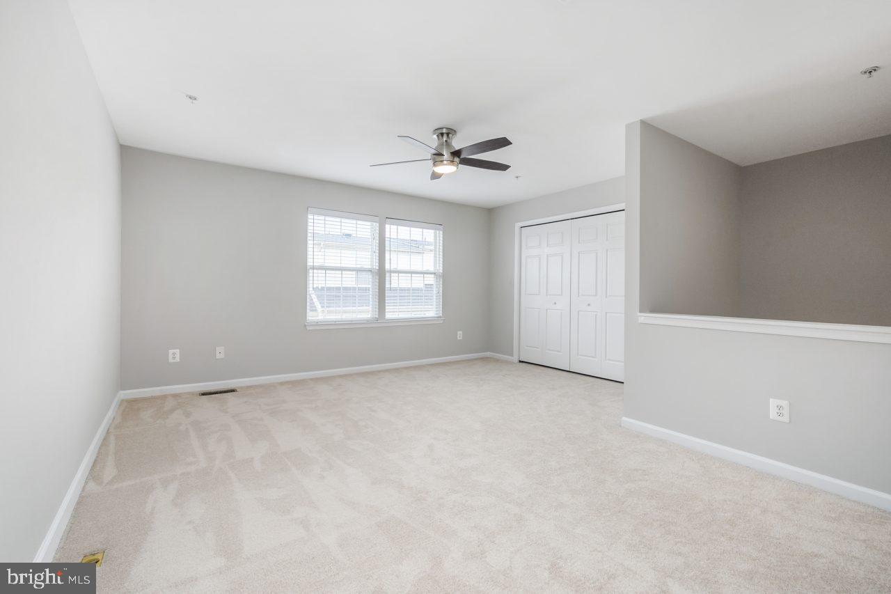 SUMMERS GROVE - Residential