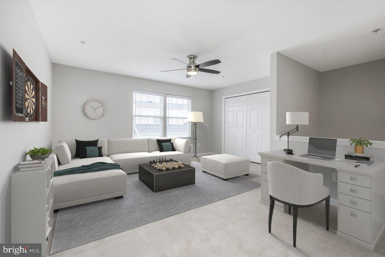 SUMMERS GROVE - Residential