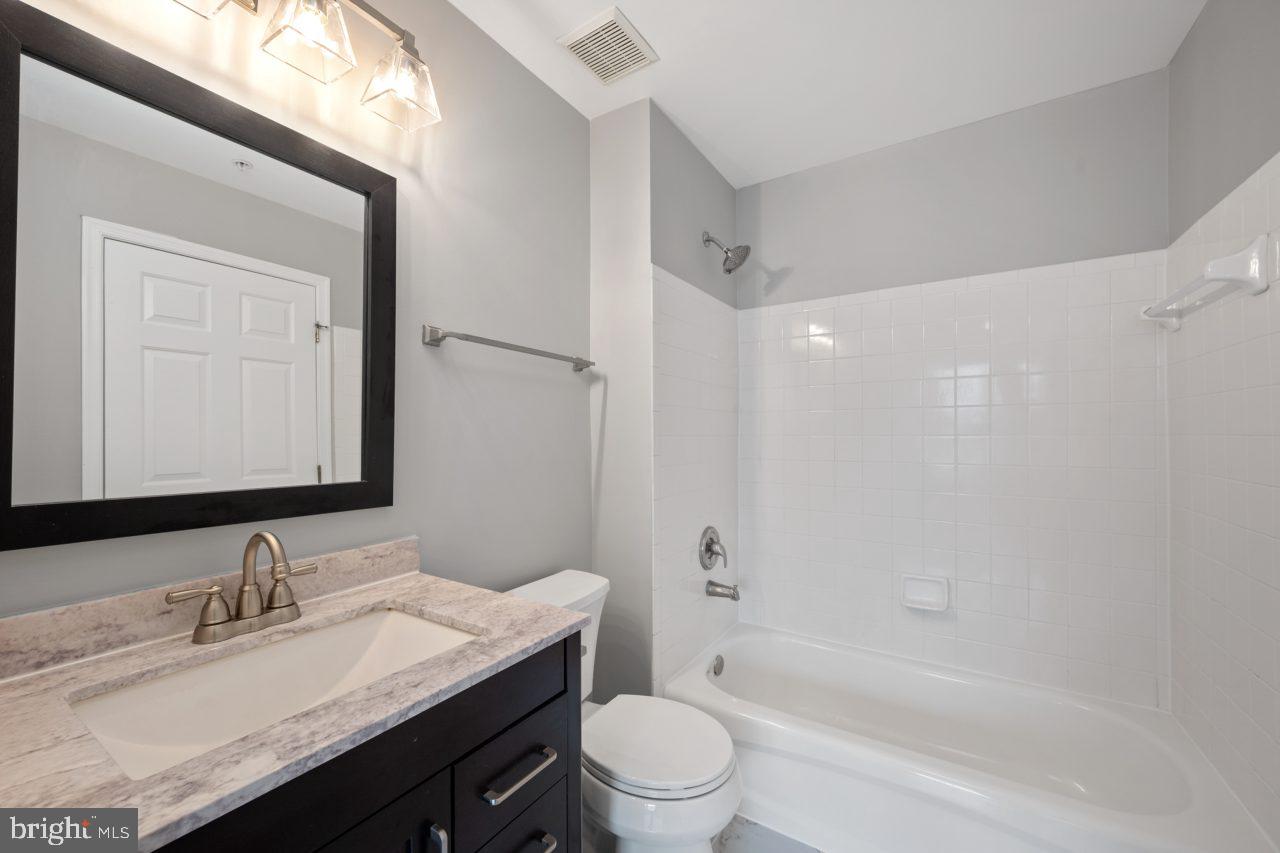 SUMMERS GROVE - Residential