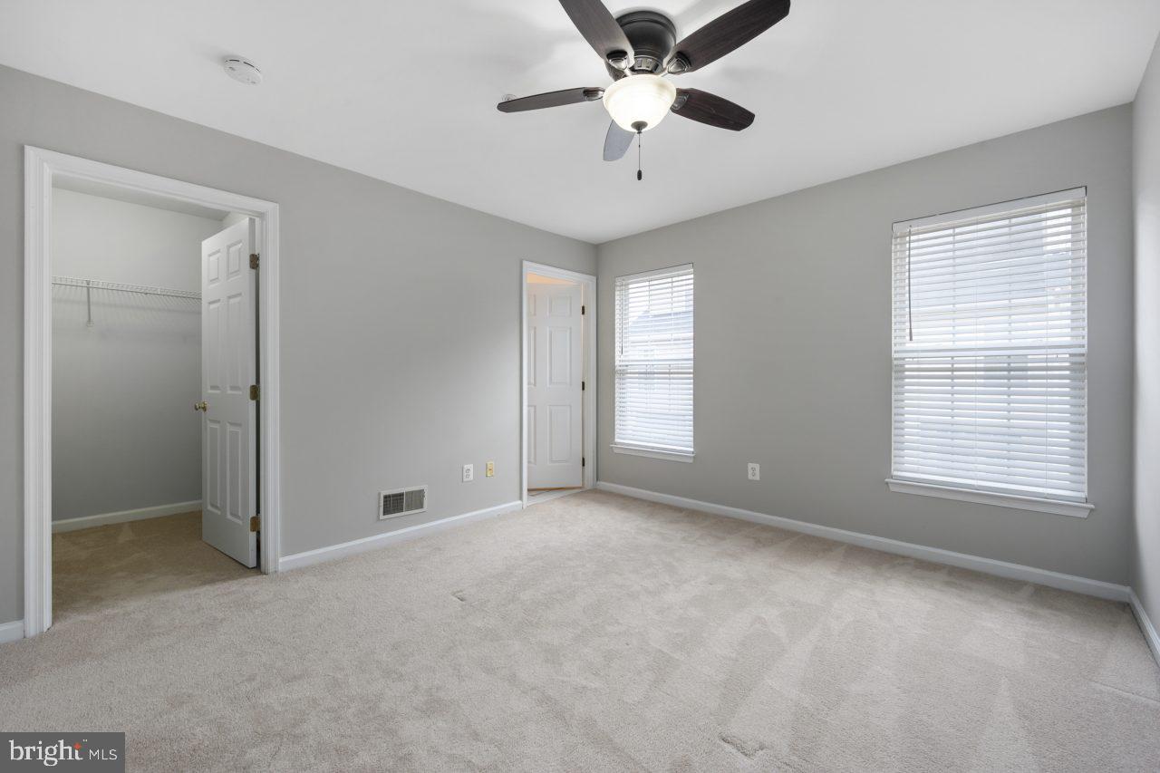 SUMMERS GROVE - Residential