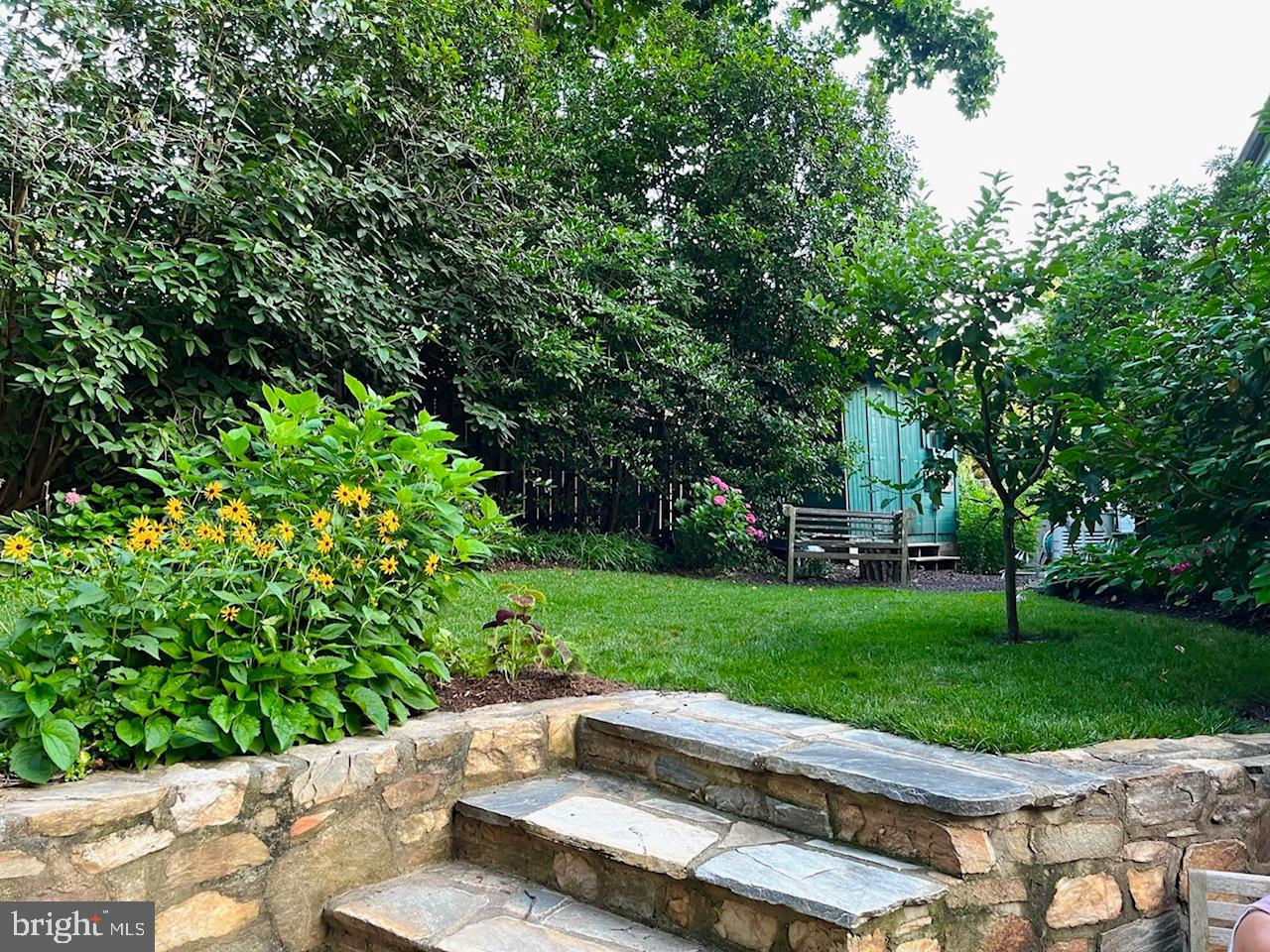 LEE HEIGHTS - Residential