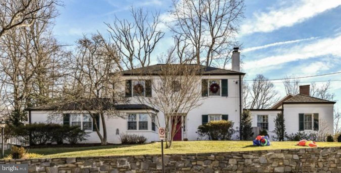 LEE HEIGHTS - Residential