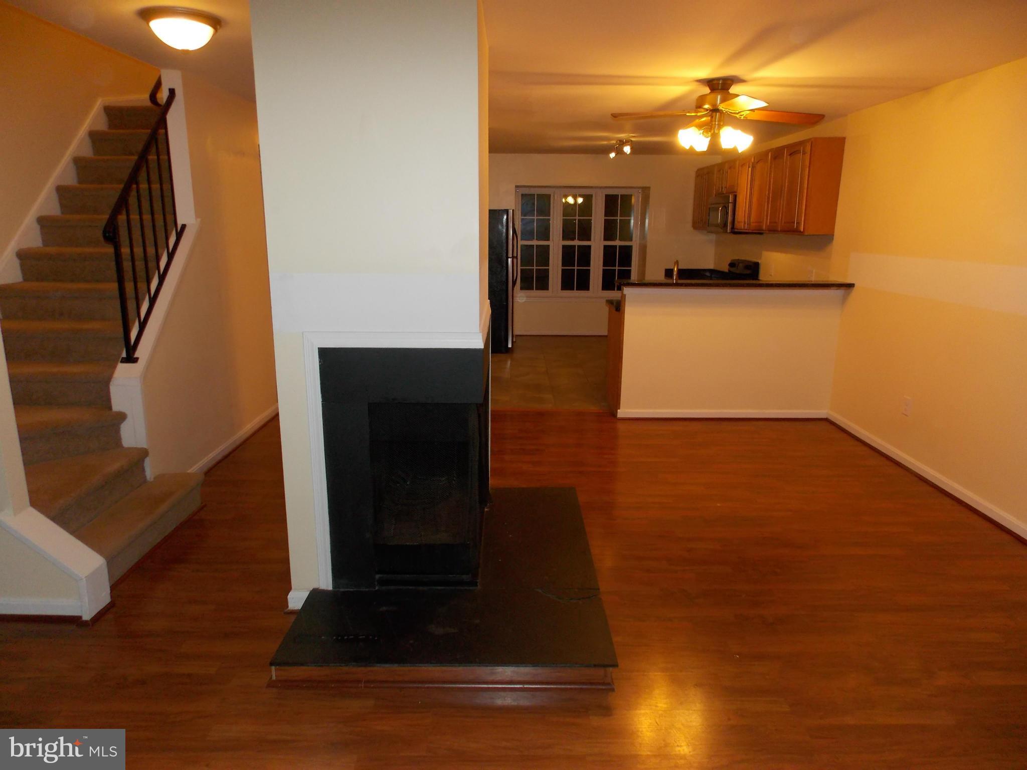 ARBORY CONDO-PHASE 9> - Residential