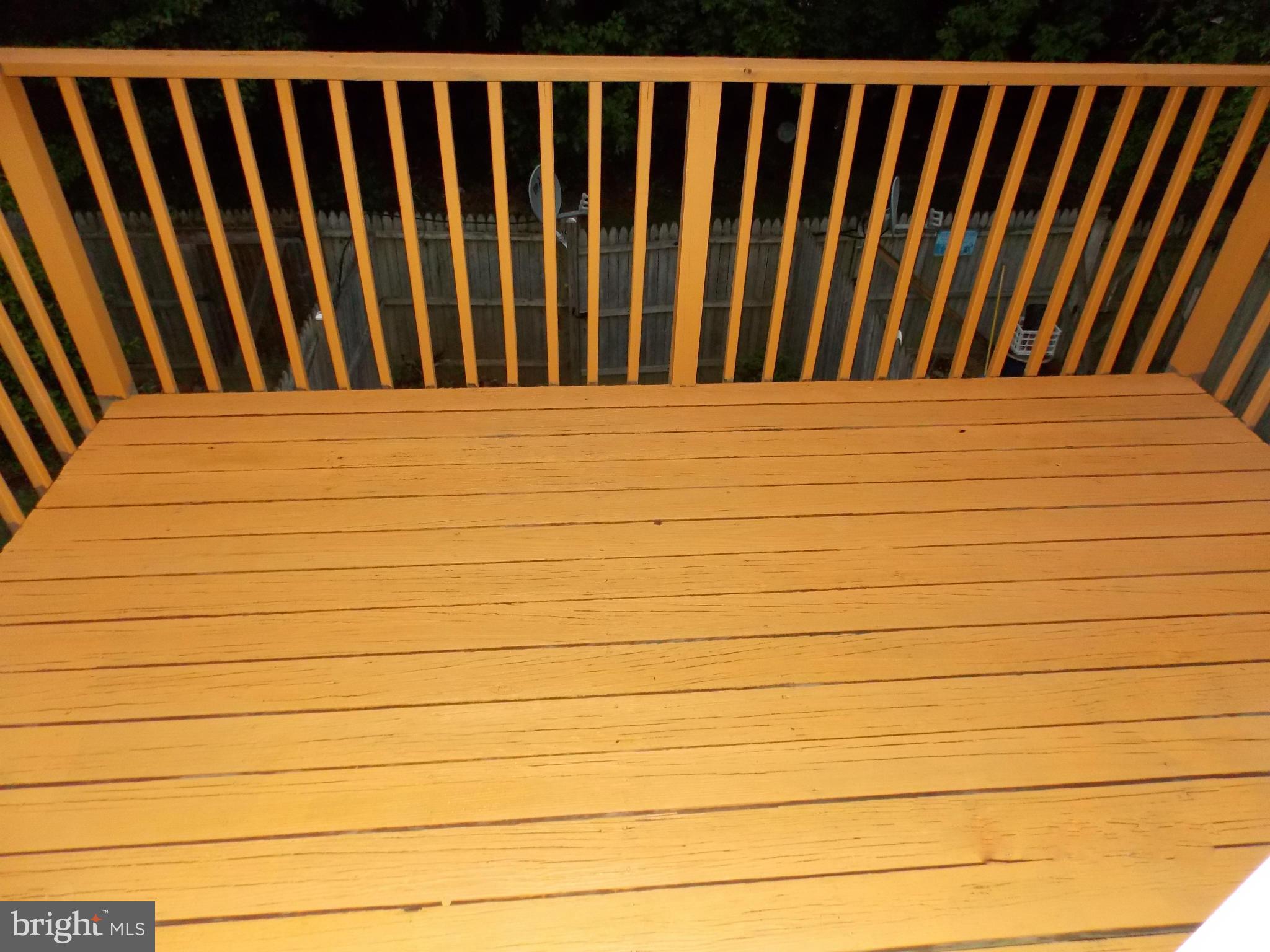 ARBORY CONDO-PHASE 9> - Residential