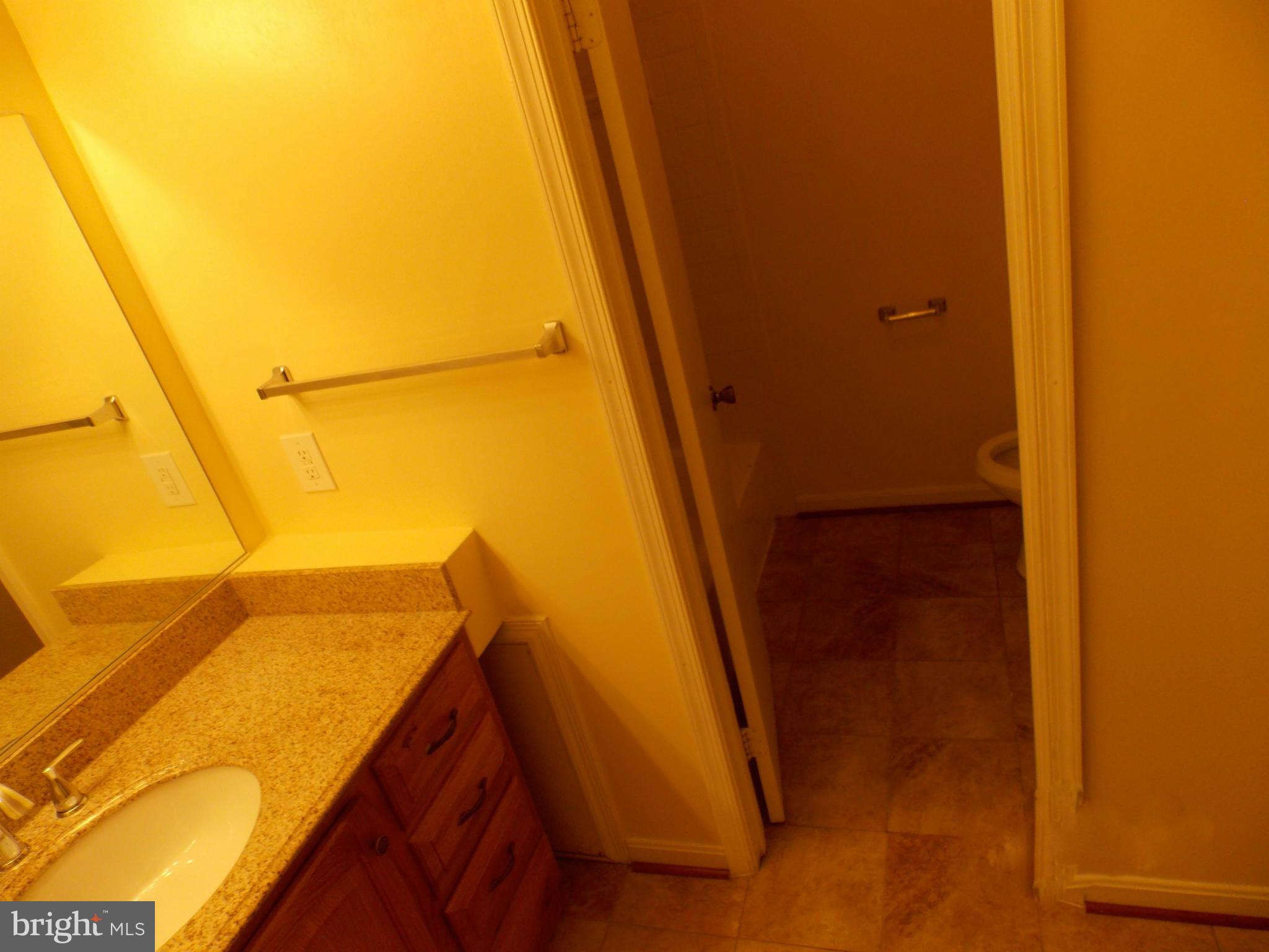 ARBORY CONDO-PHASE 9> - Residential