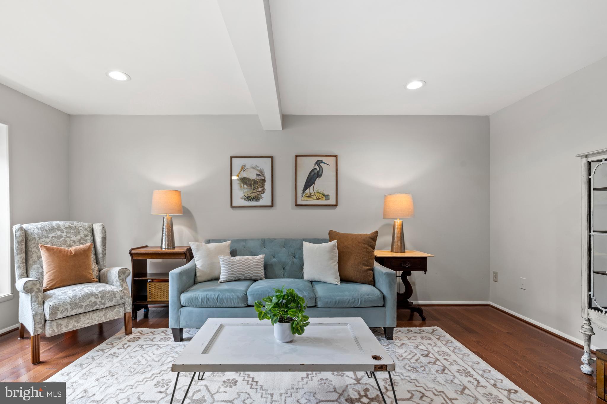 9032 GOLDEN LEAF COURT