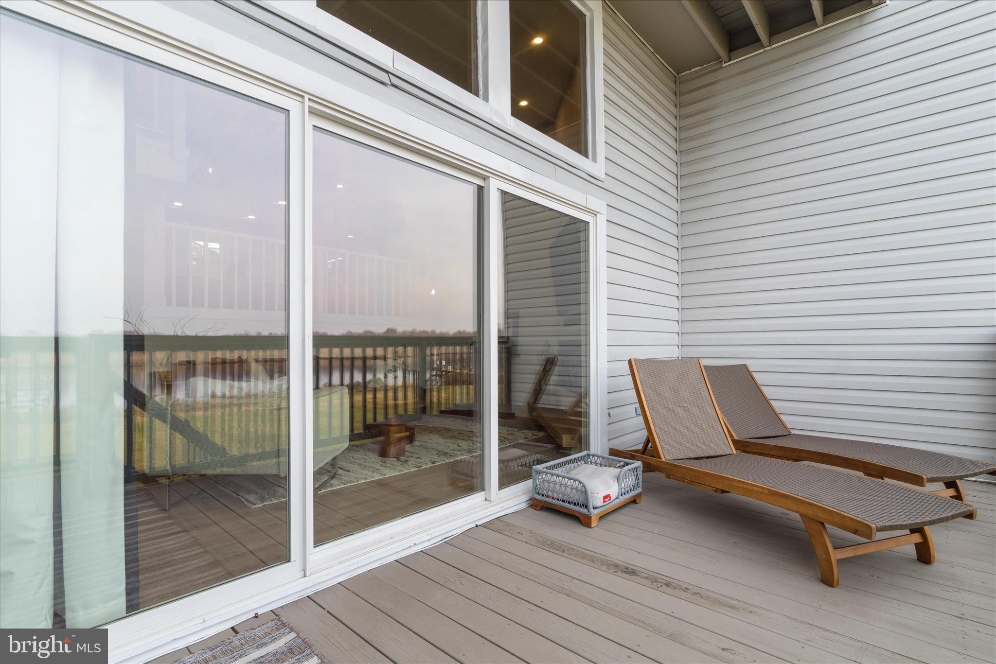 SUNSET HARBOR - Residential