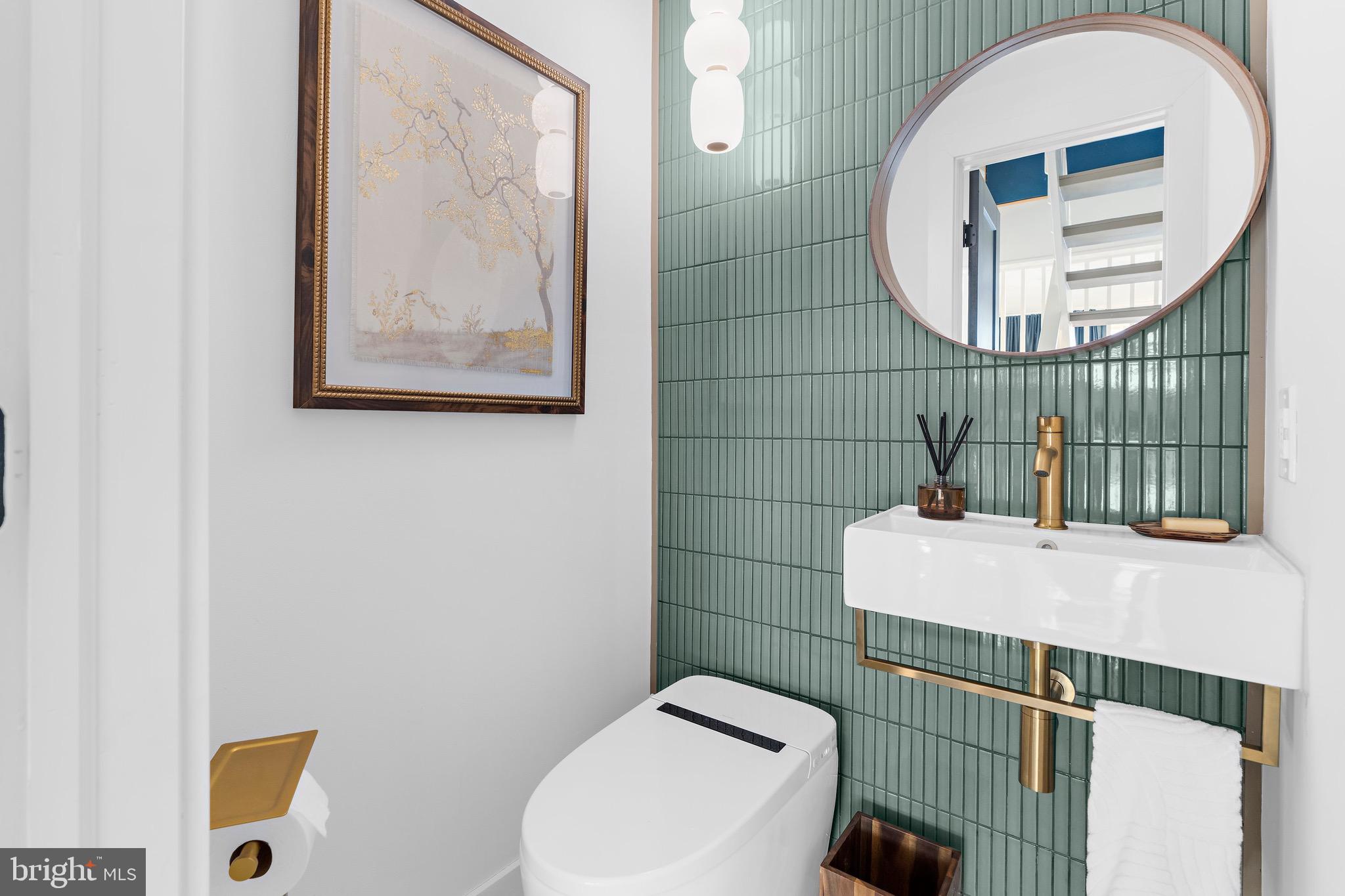 SUNSET HARBOR - Residential