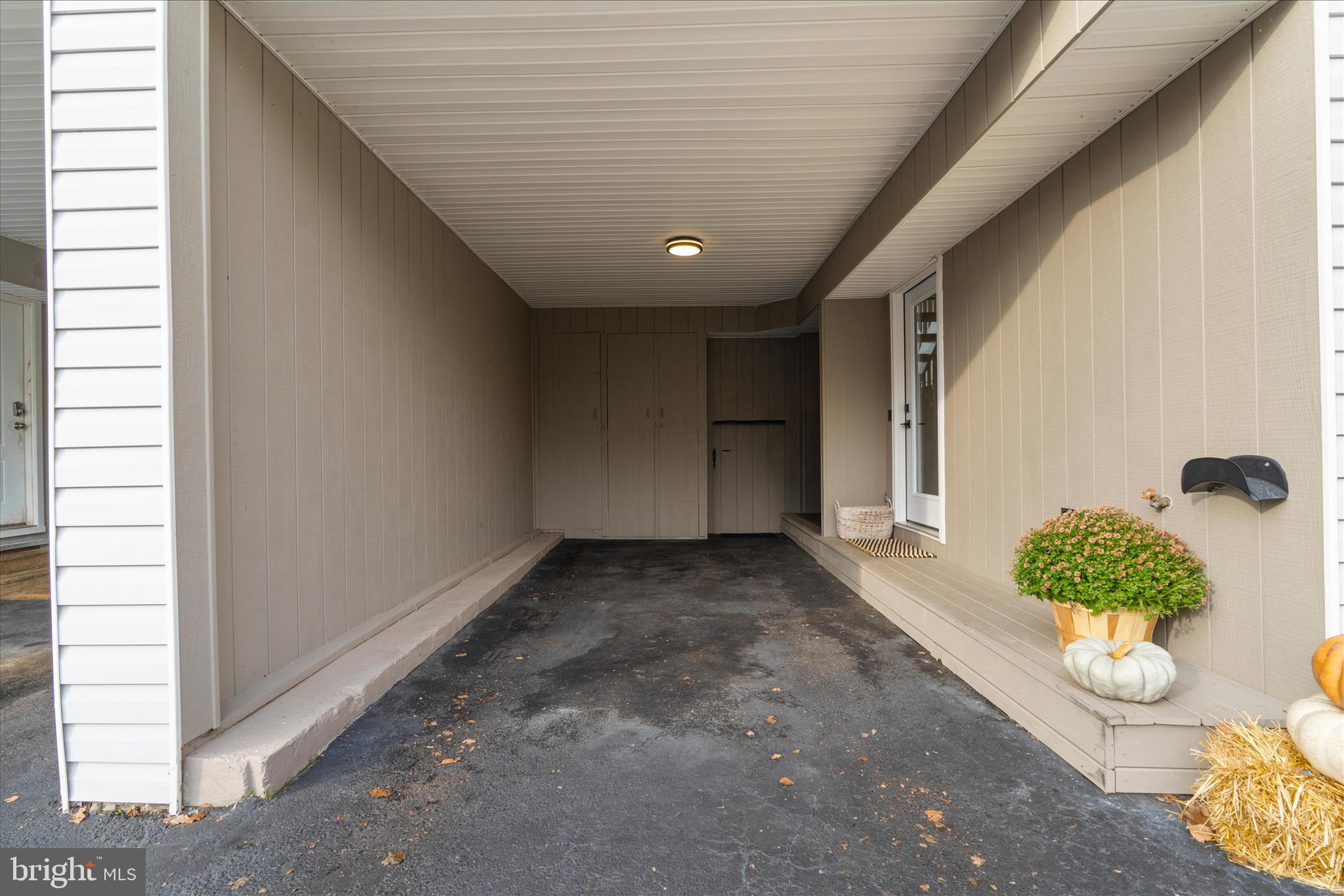 SUNSET HARBOR - Residential