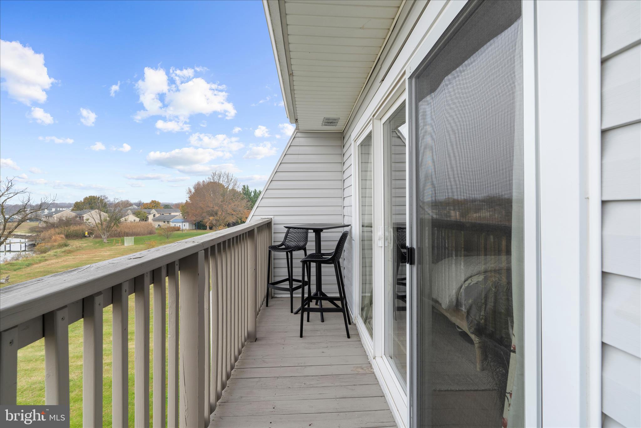 SUNSET HARBOR - Residential