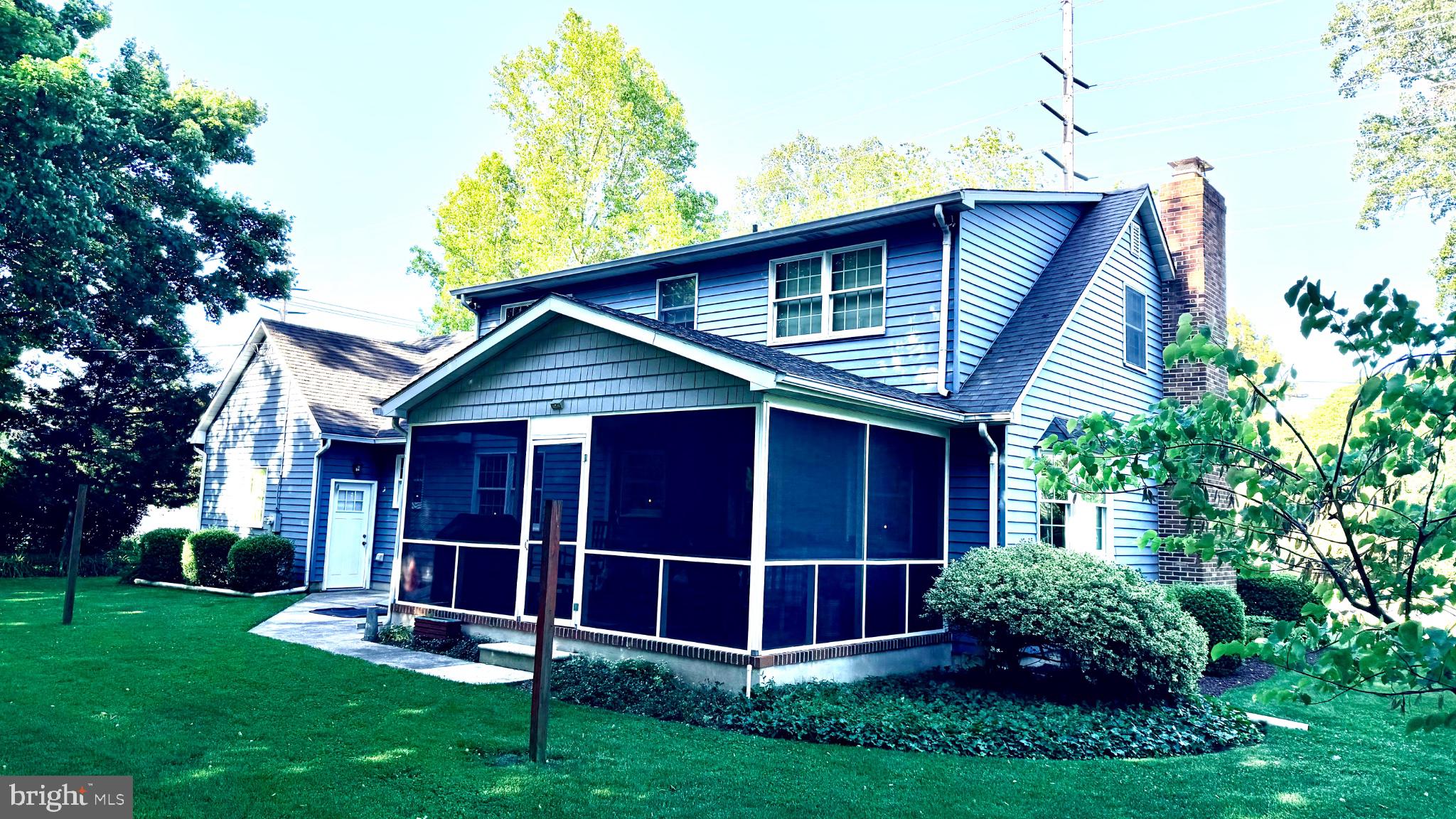 11 N PARK DRIVE