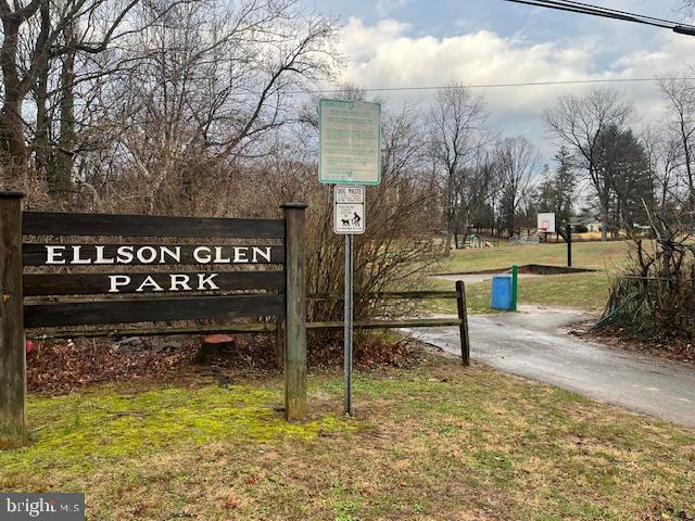 COLONIAL PARK - Residential