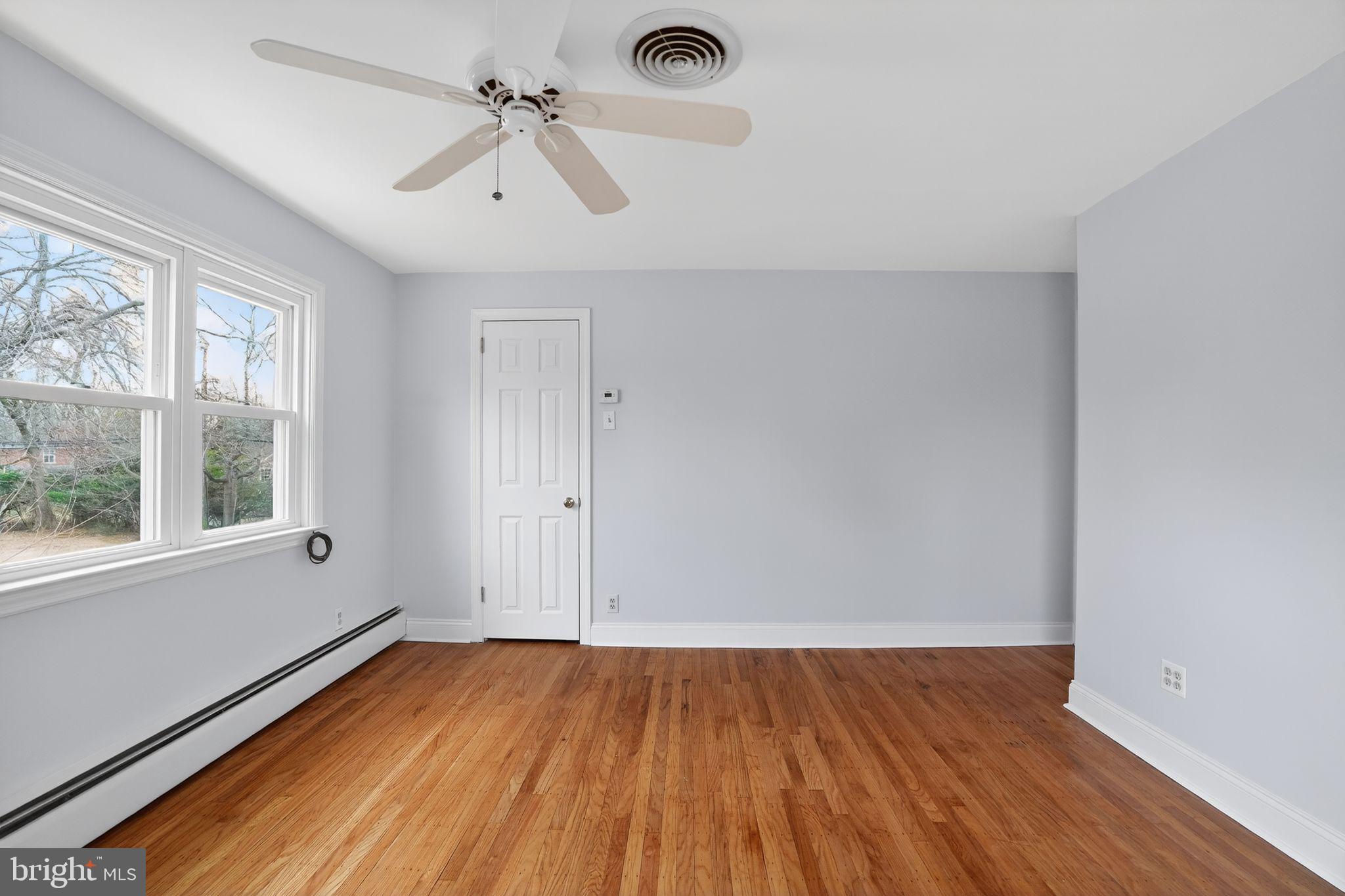 COLONIAL PARK - Residential