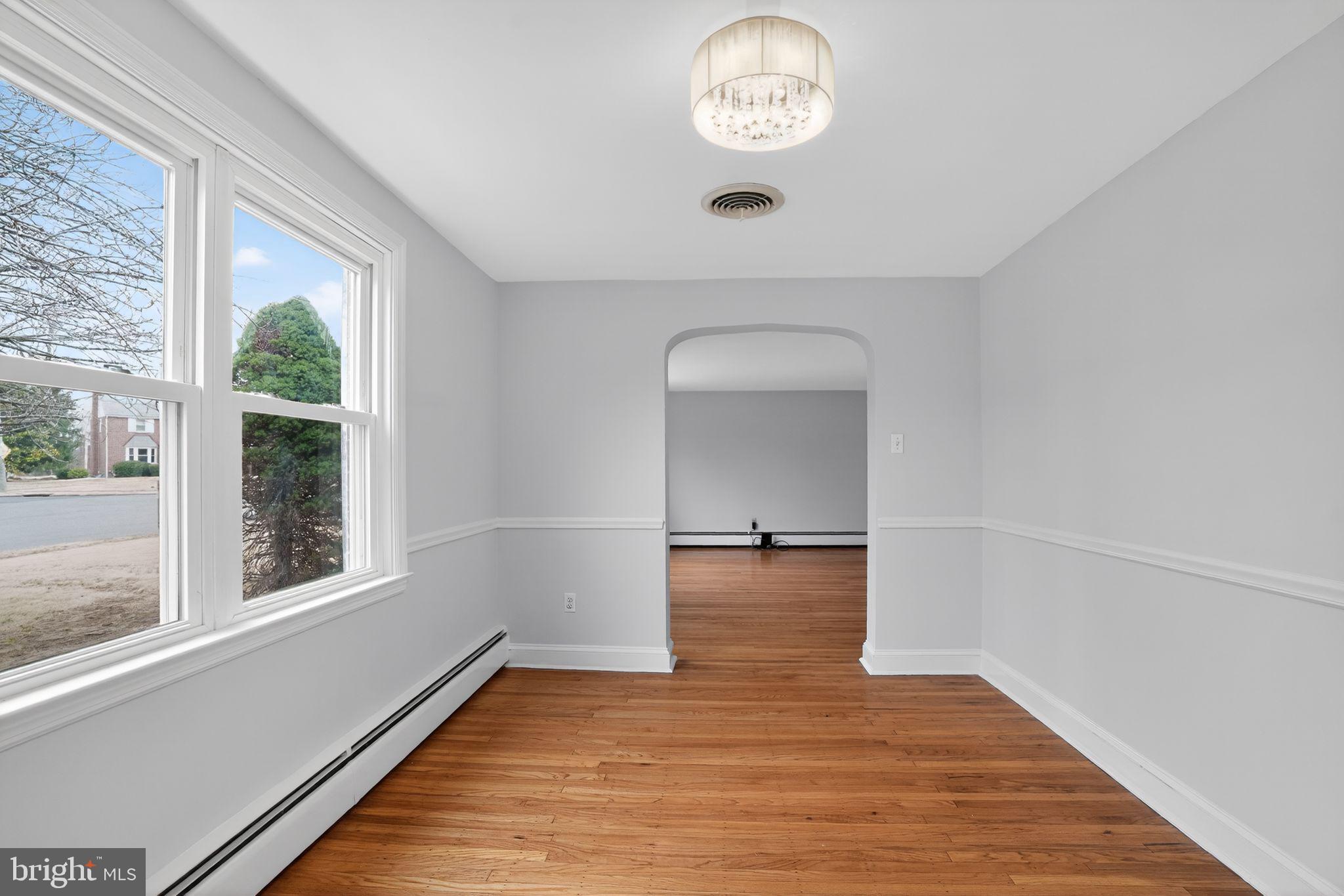 COLONIAL PARK - Residential