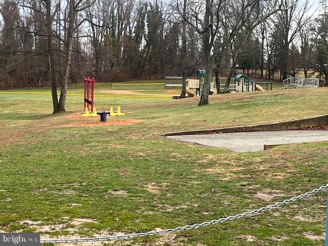 COLONIAL PARK - Residential