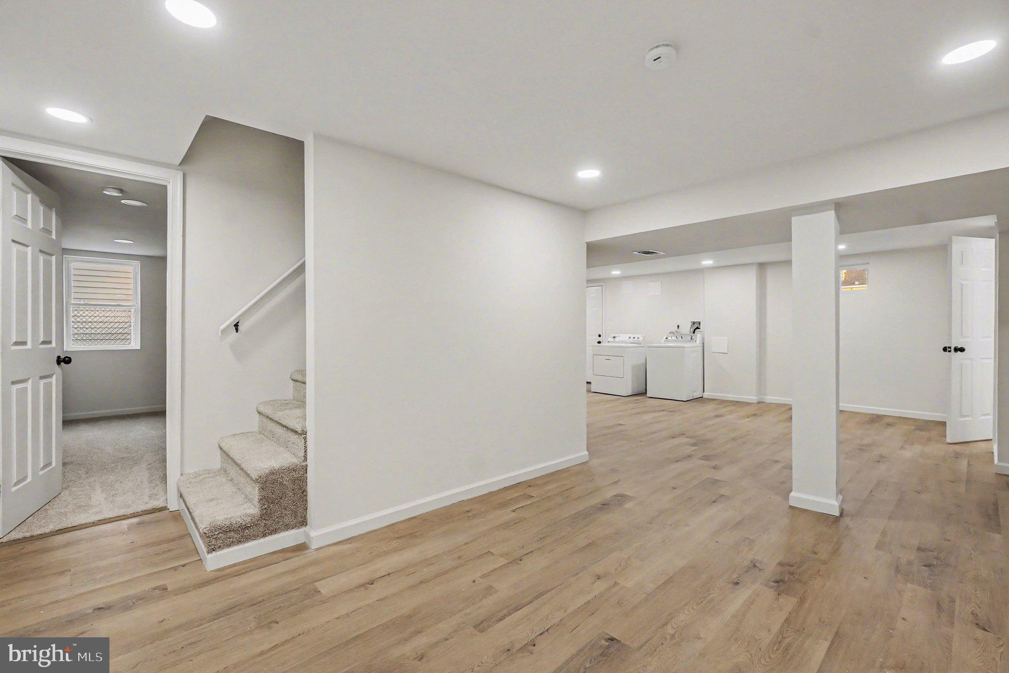 ROSEDALE - Residential