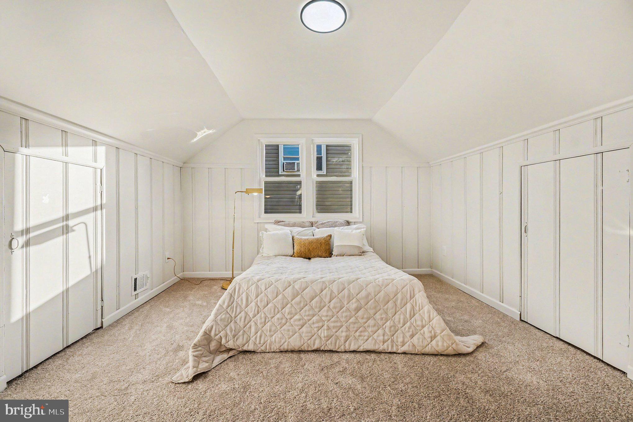 ROSEDALE - Residential