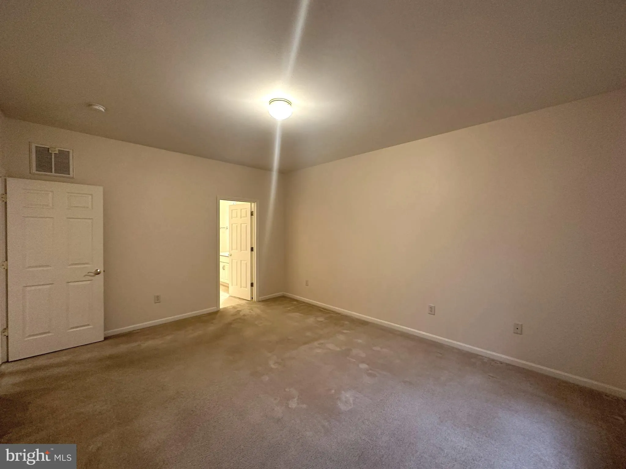 Hagerstown, Maryland 21742, United States, 5 Bedrooms Bedrooms, ,3 BathroomsBathrooms,Residential,Active,140919