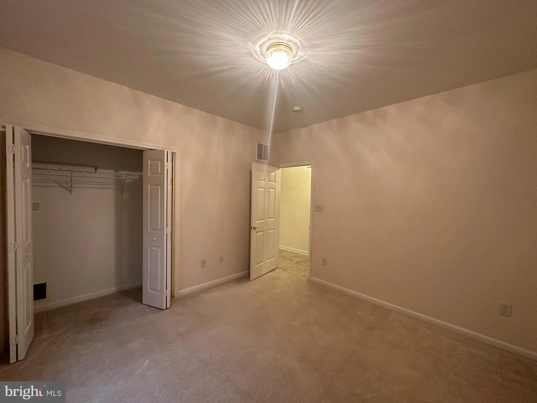 Hagerstown, Maryland 21742, United States, 5 Bedrooms Bedrooms, ,3 BathroomsBathrooms,Residential,Active,140919