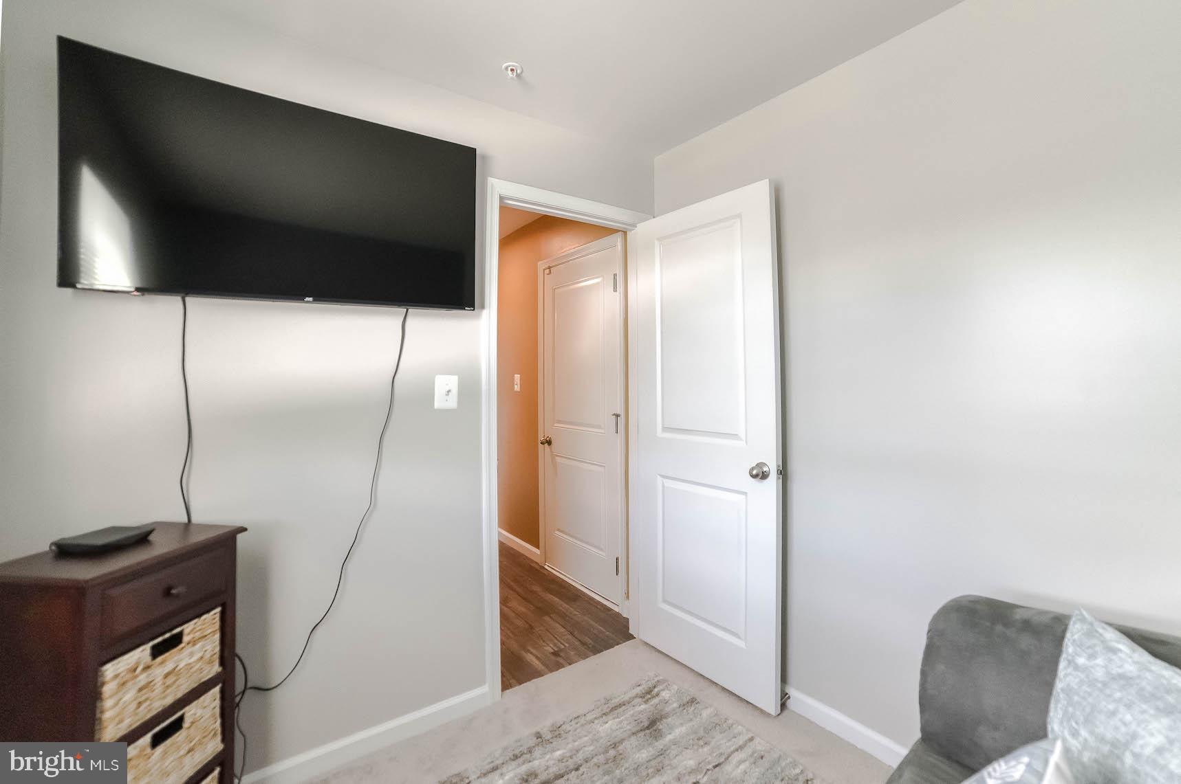 WILLOW WOODS - Residential