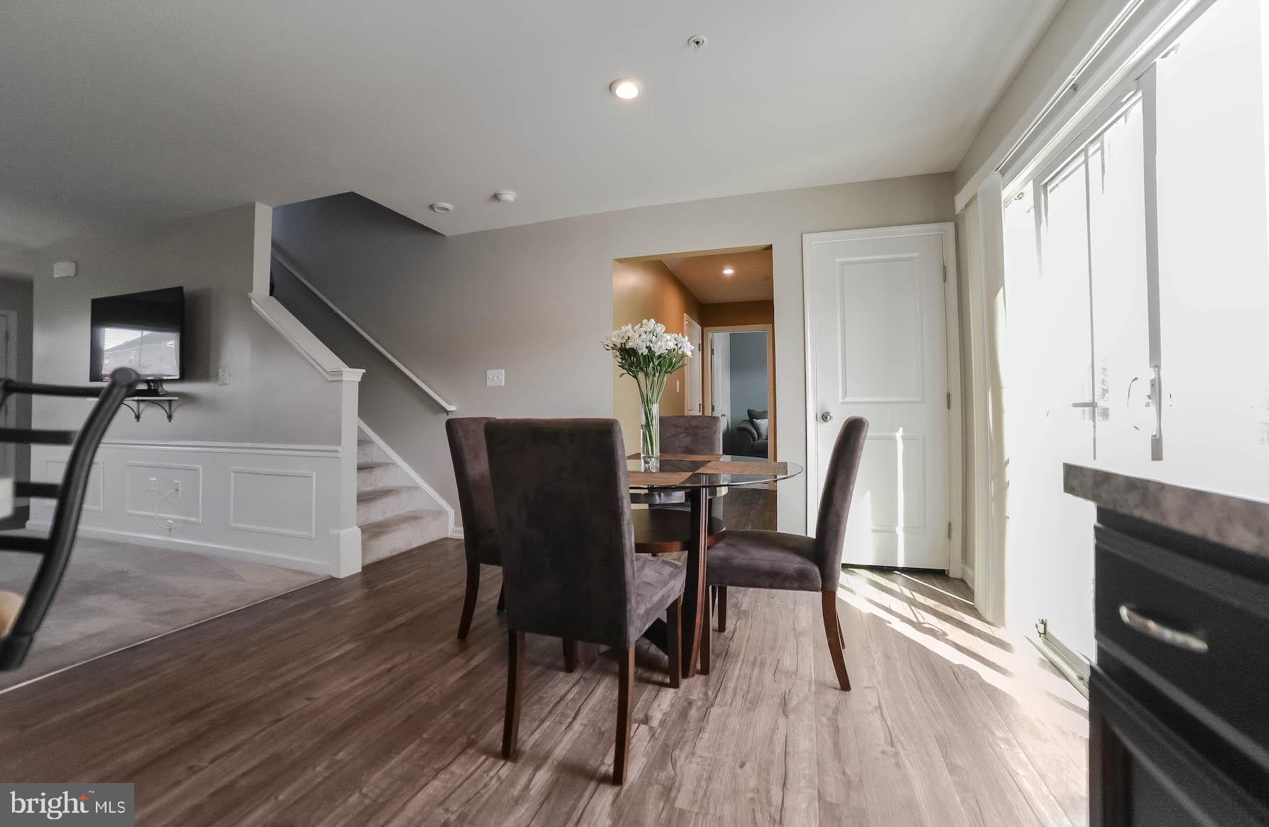 WILLOW WOODS - Residential