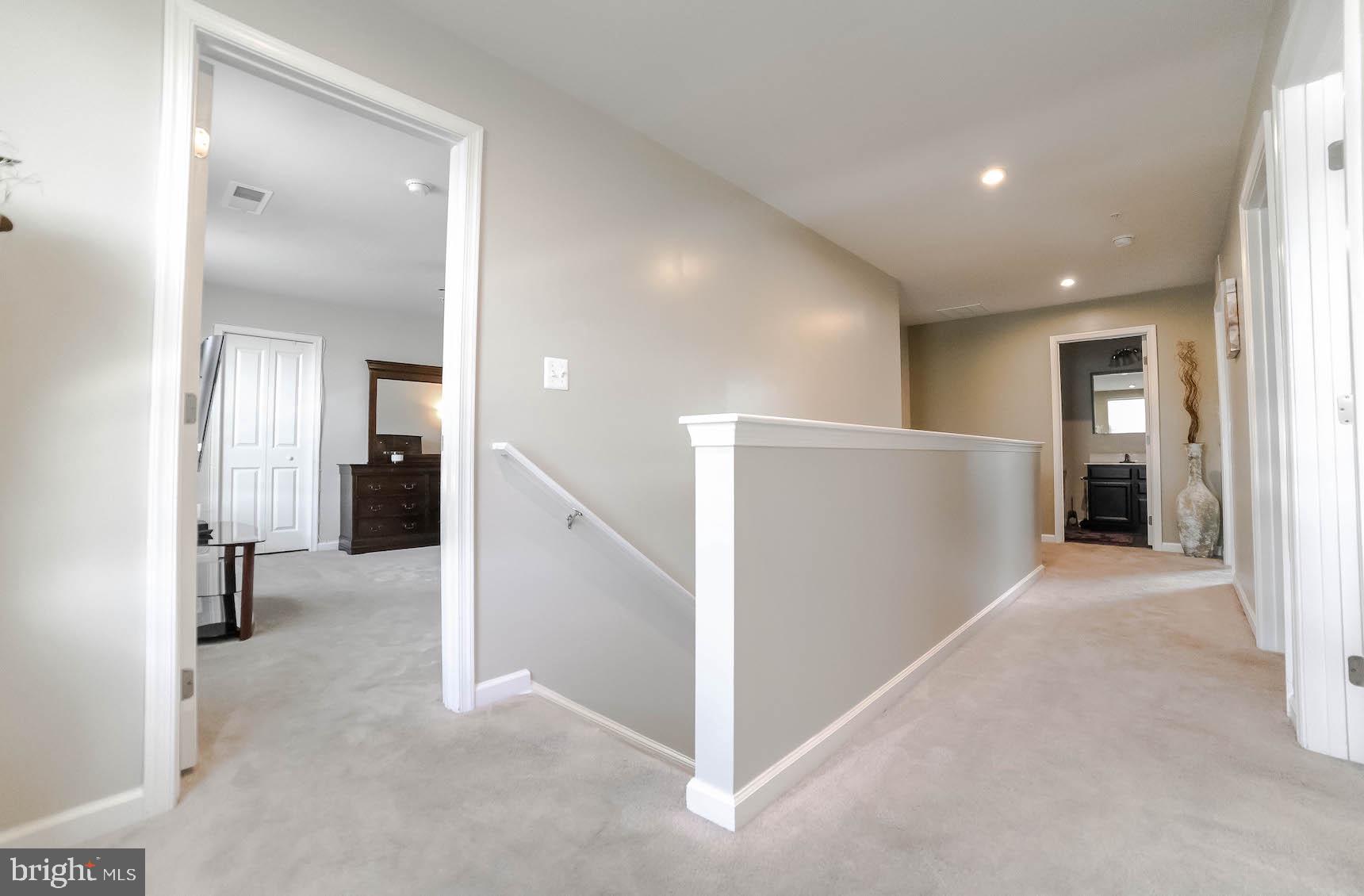 WILLOW WOODS - Residential