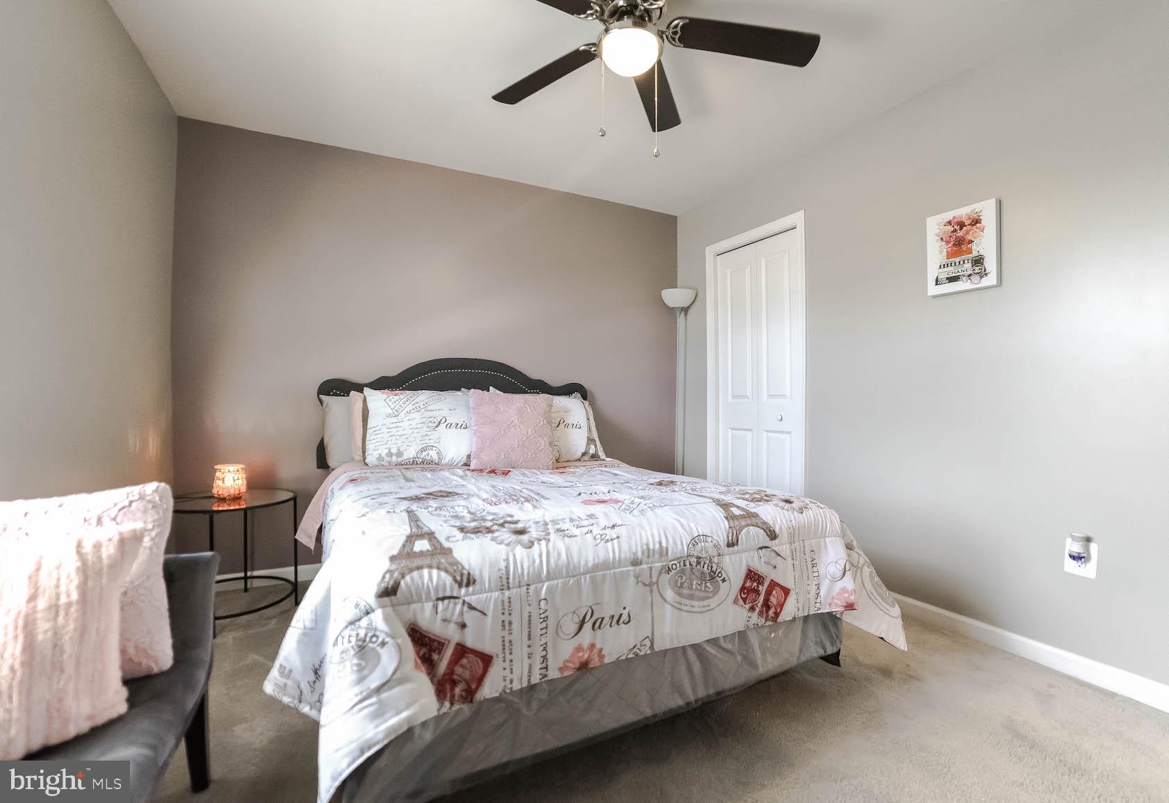 WILLOW WOODS - Residential