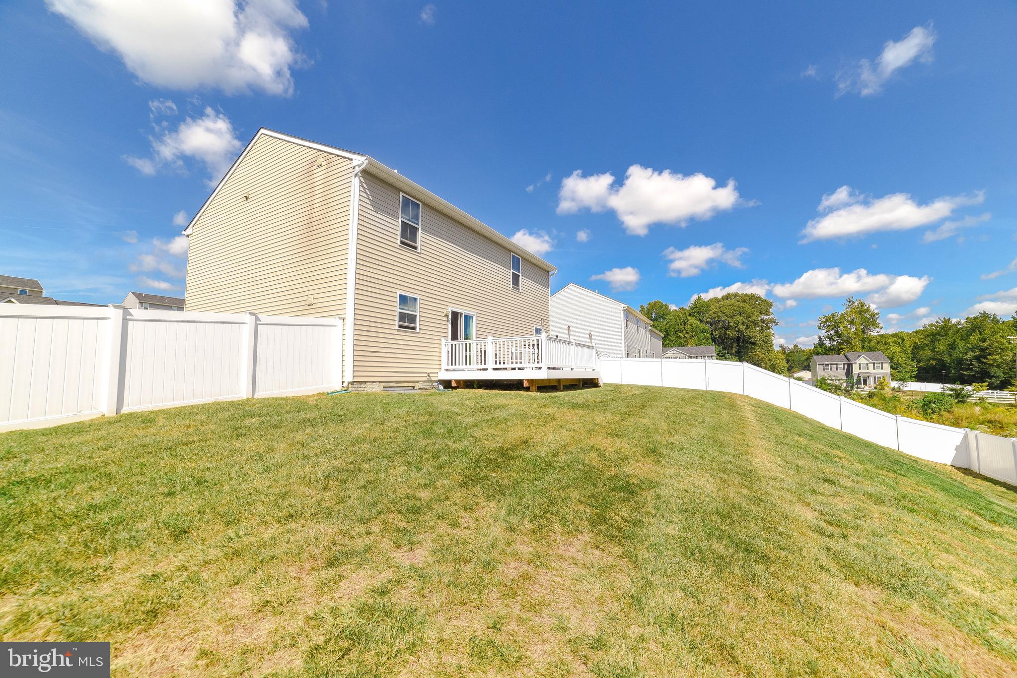 WILLOW WOODS - Residential