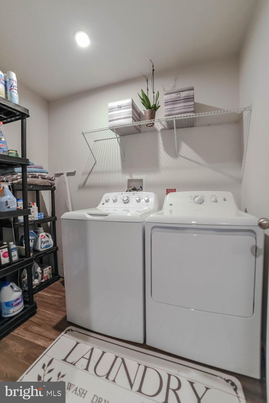 WILLOW WOODS - Residential