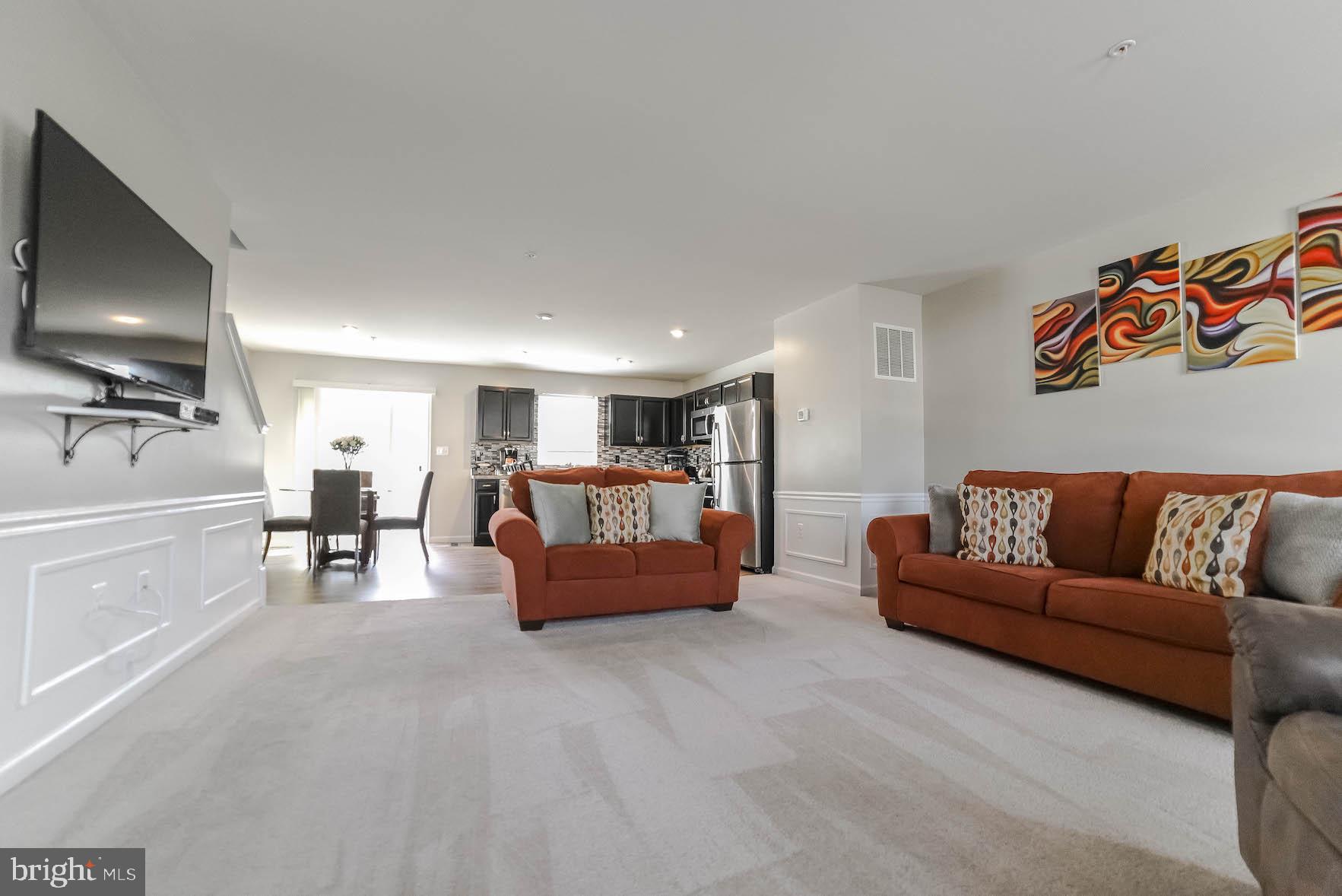 WILLOW WOODS - Residential