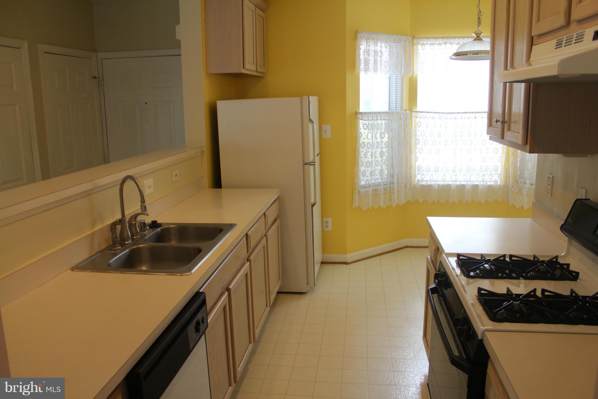 SOUTH RIDING - Residential Lease