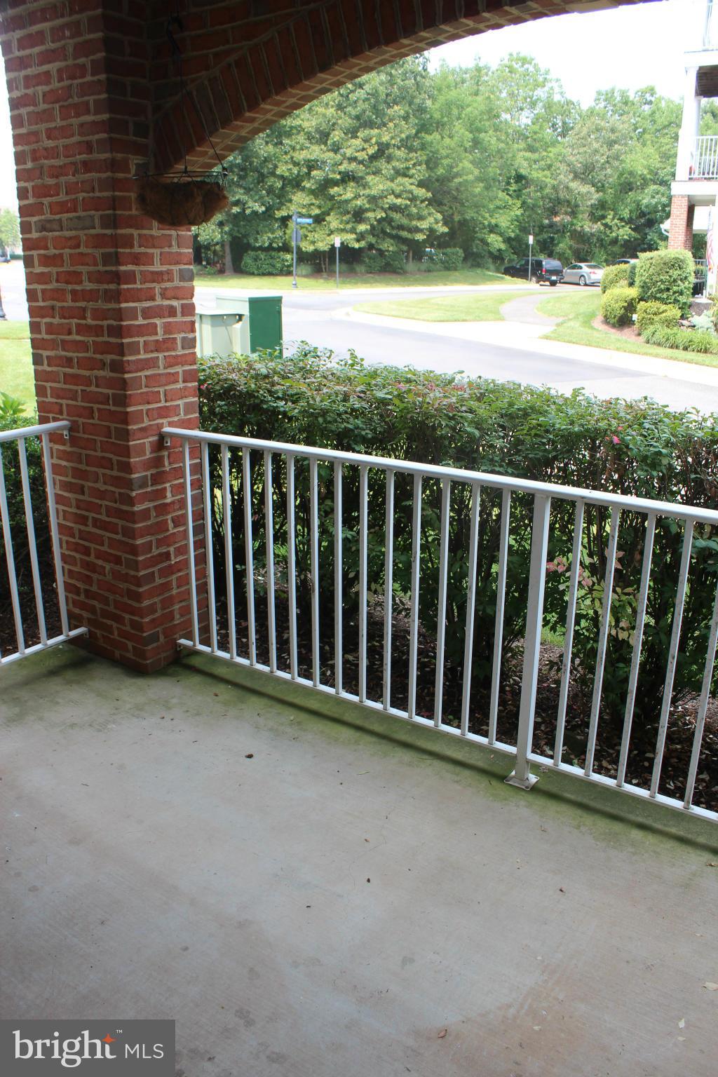 SOUTH RIDING - Residential Lease