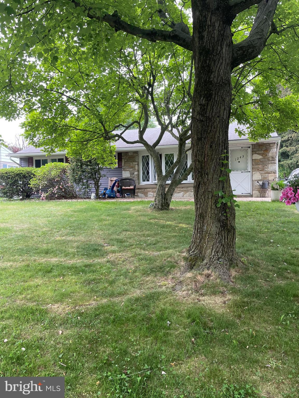 ABINGTON WOODS - Residential