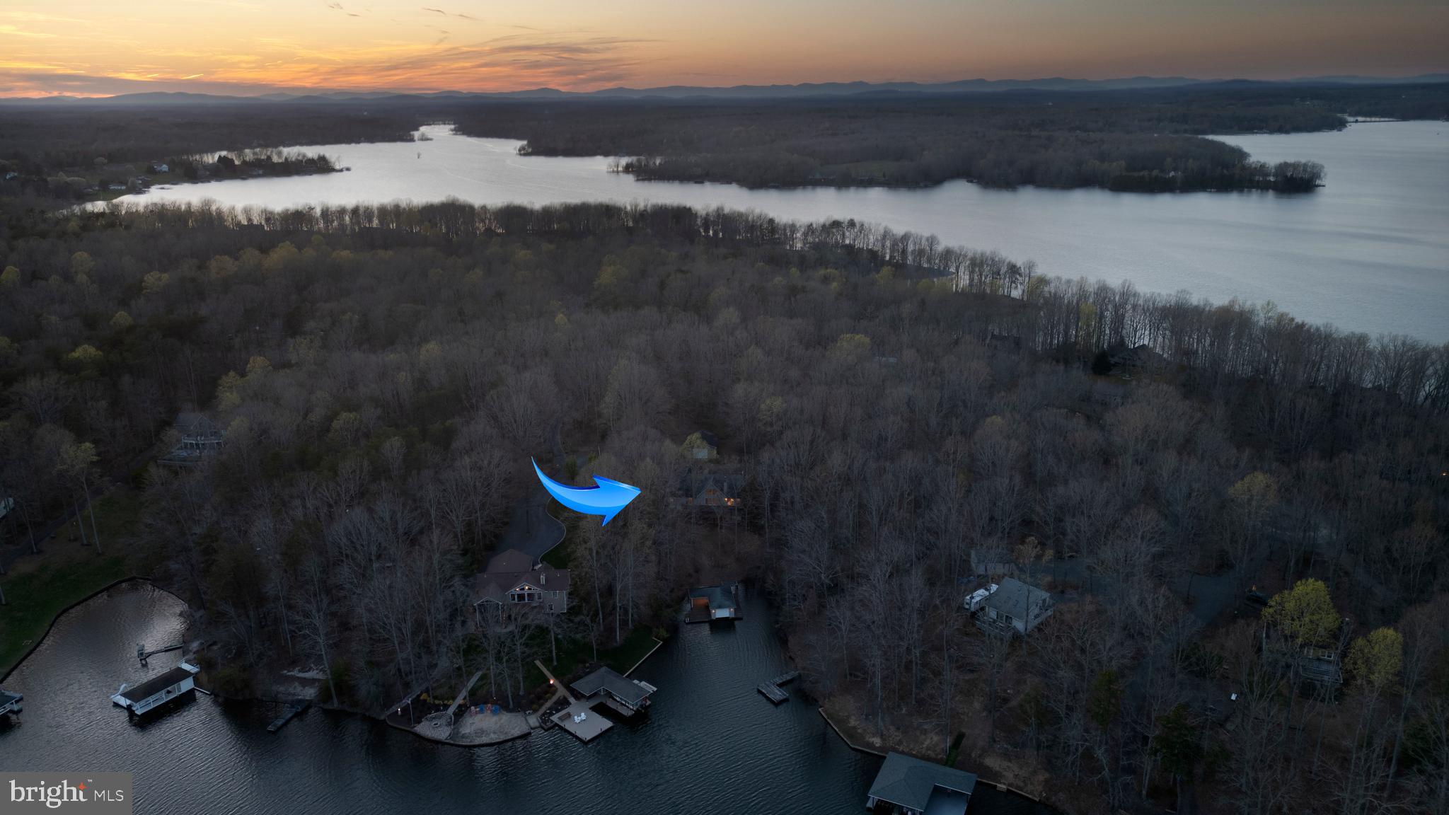 ANNA COVES - Residential