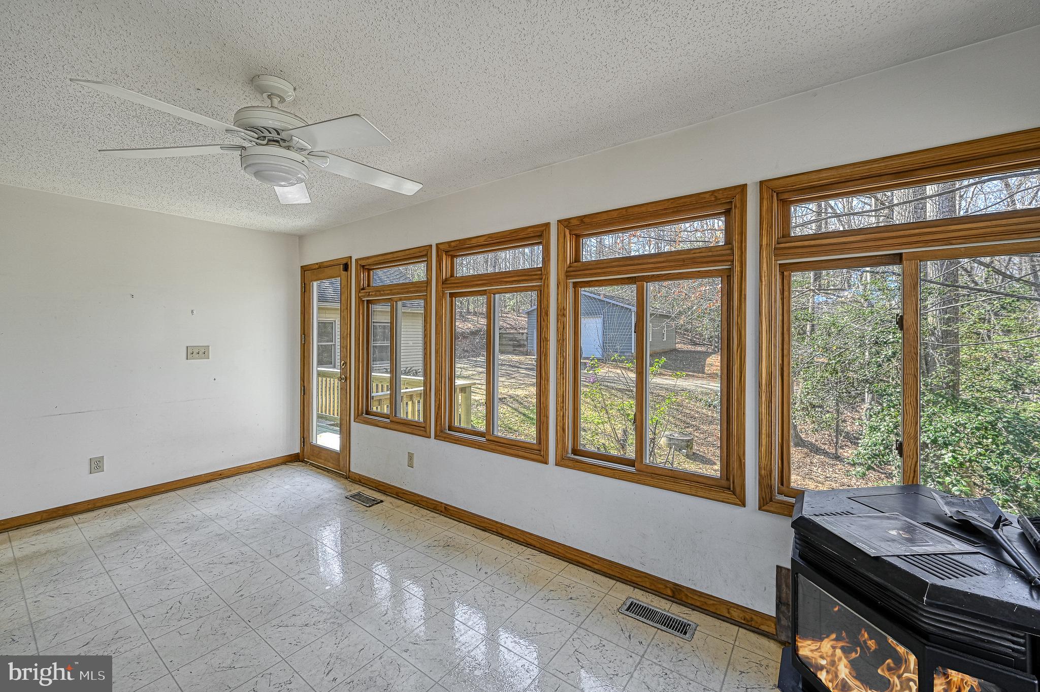 ANNA COVES - Residential