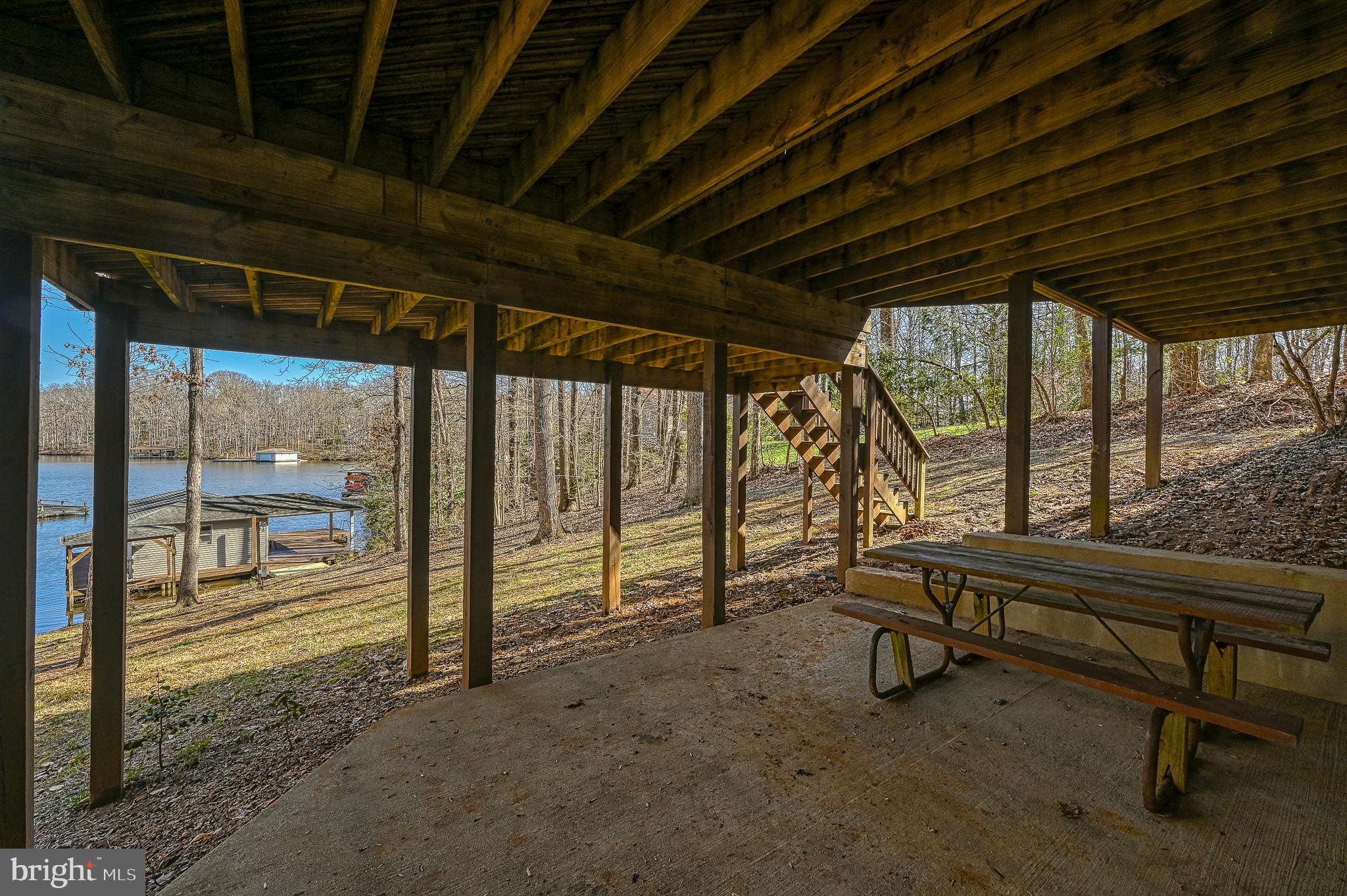 ANNA COVES - Residential