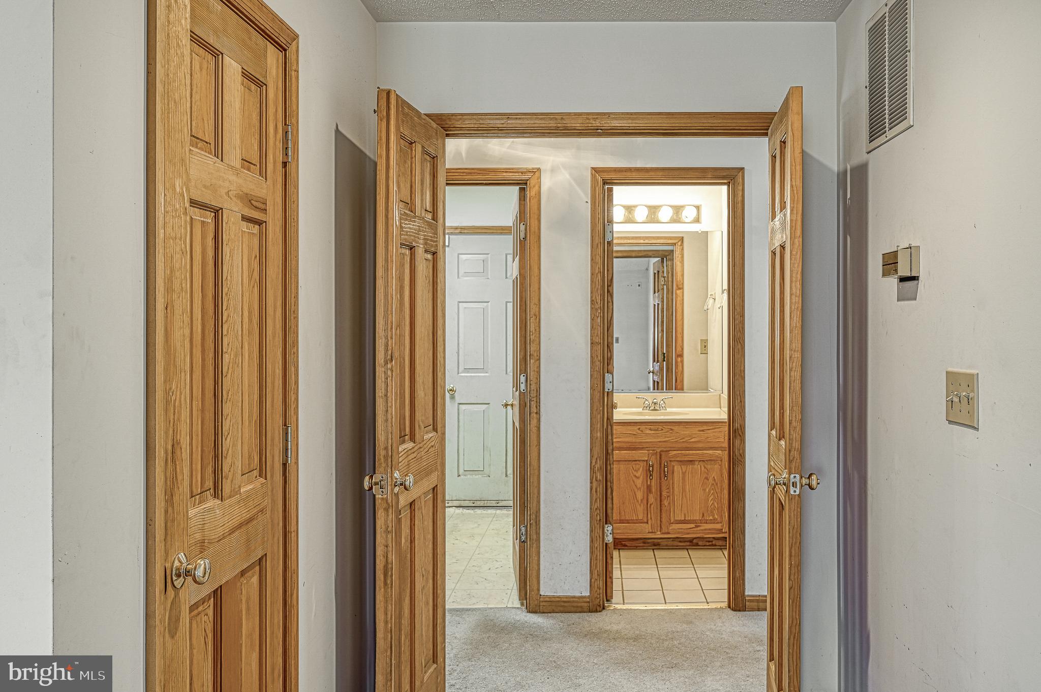 ANNA COVES - Residential