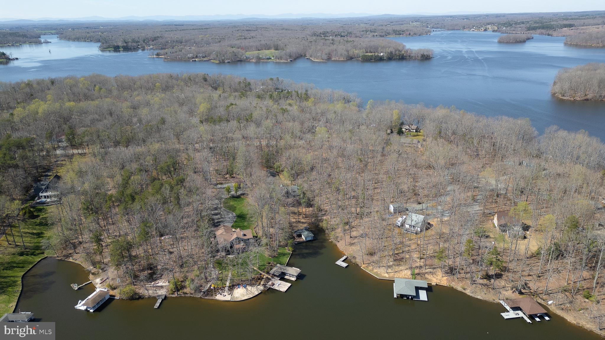 ANNA COVES - Residential