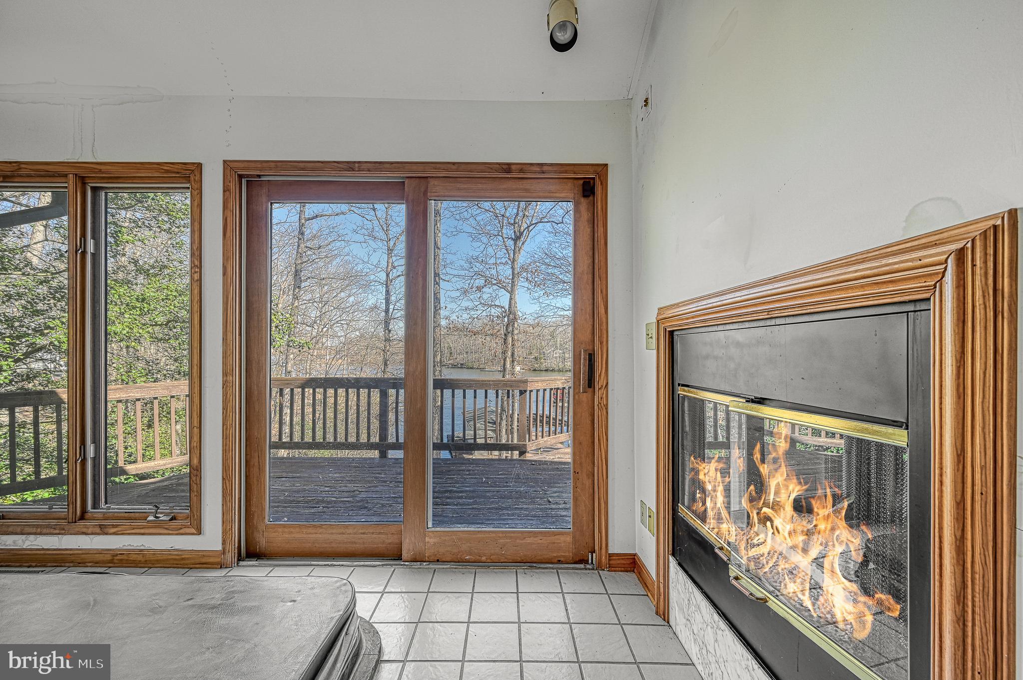 ANNA COVES - Residential