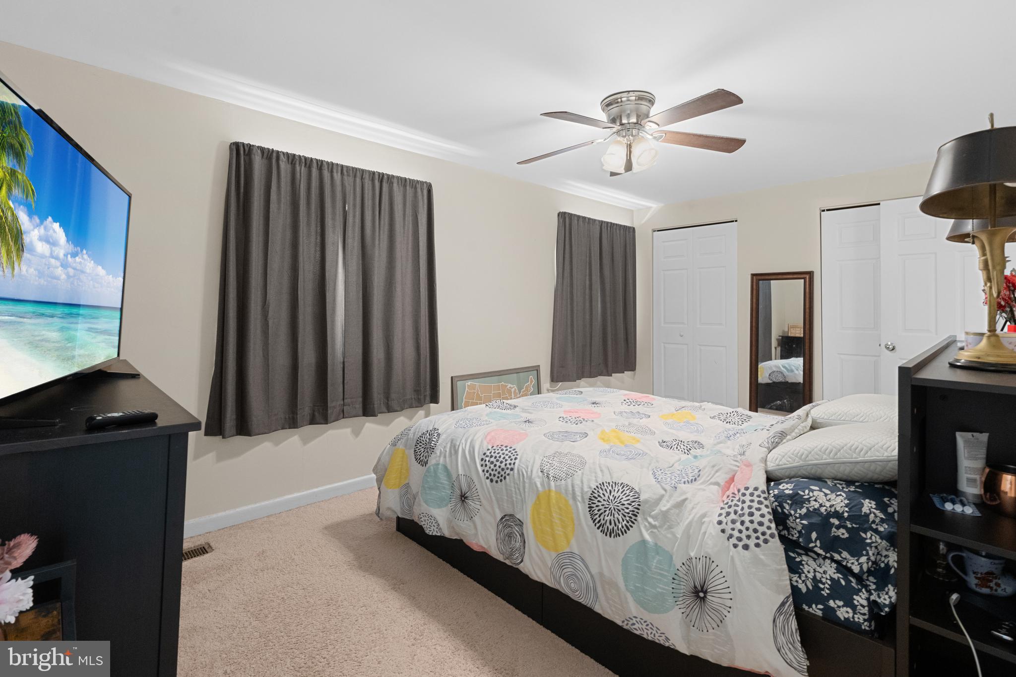 WILLIAMSTOWN - Residential